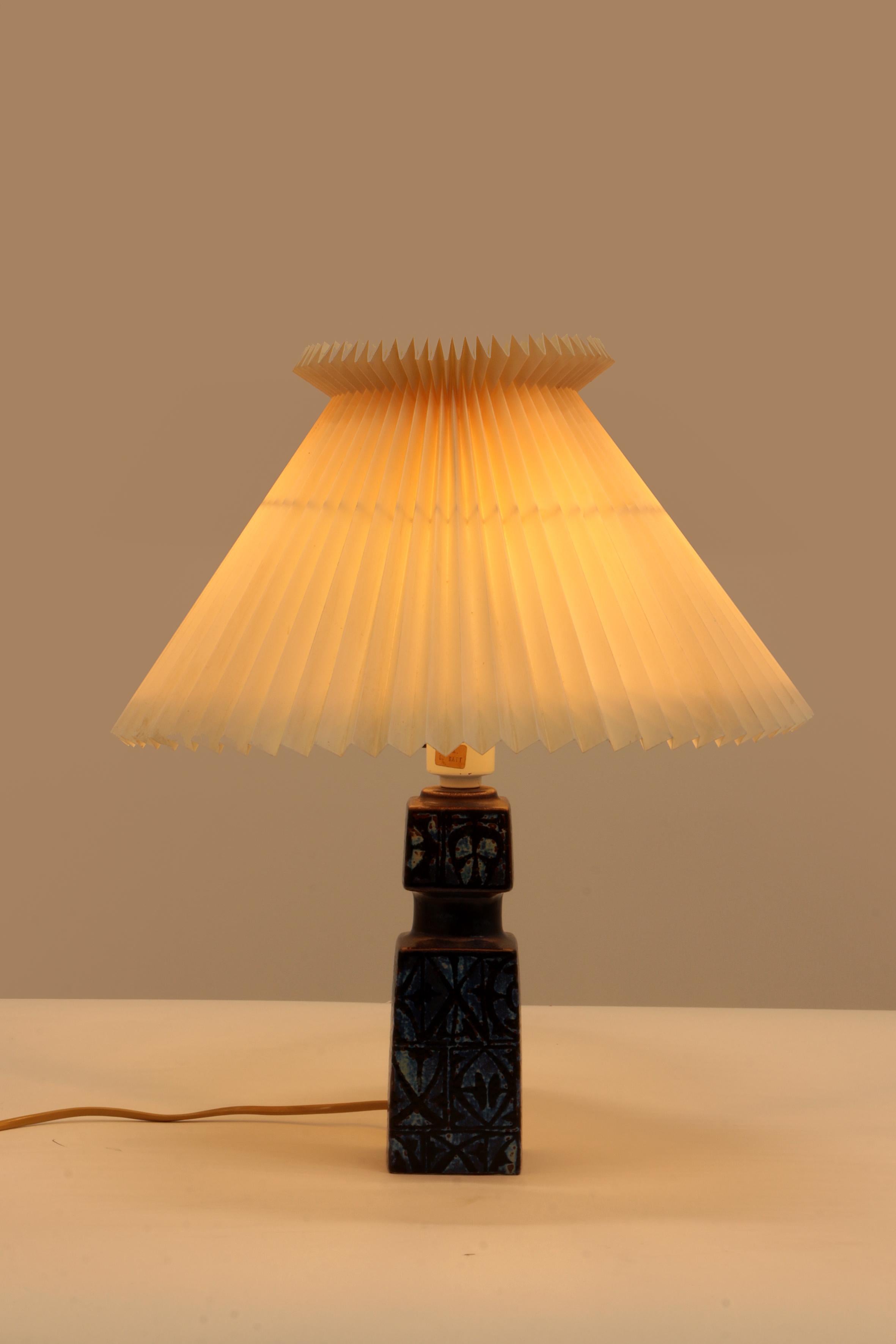 Blue Nils Thorsson Table Lamp for Royal Copenhagen/Fog & Mørup, 1970s In Good Condition For Sale In Oostrum-Venray, NL