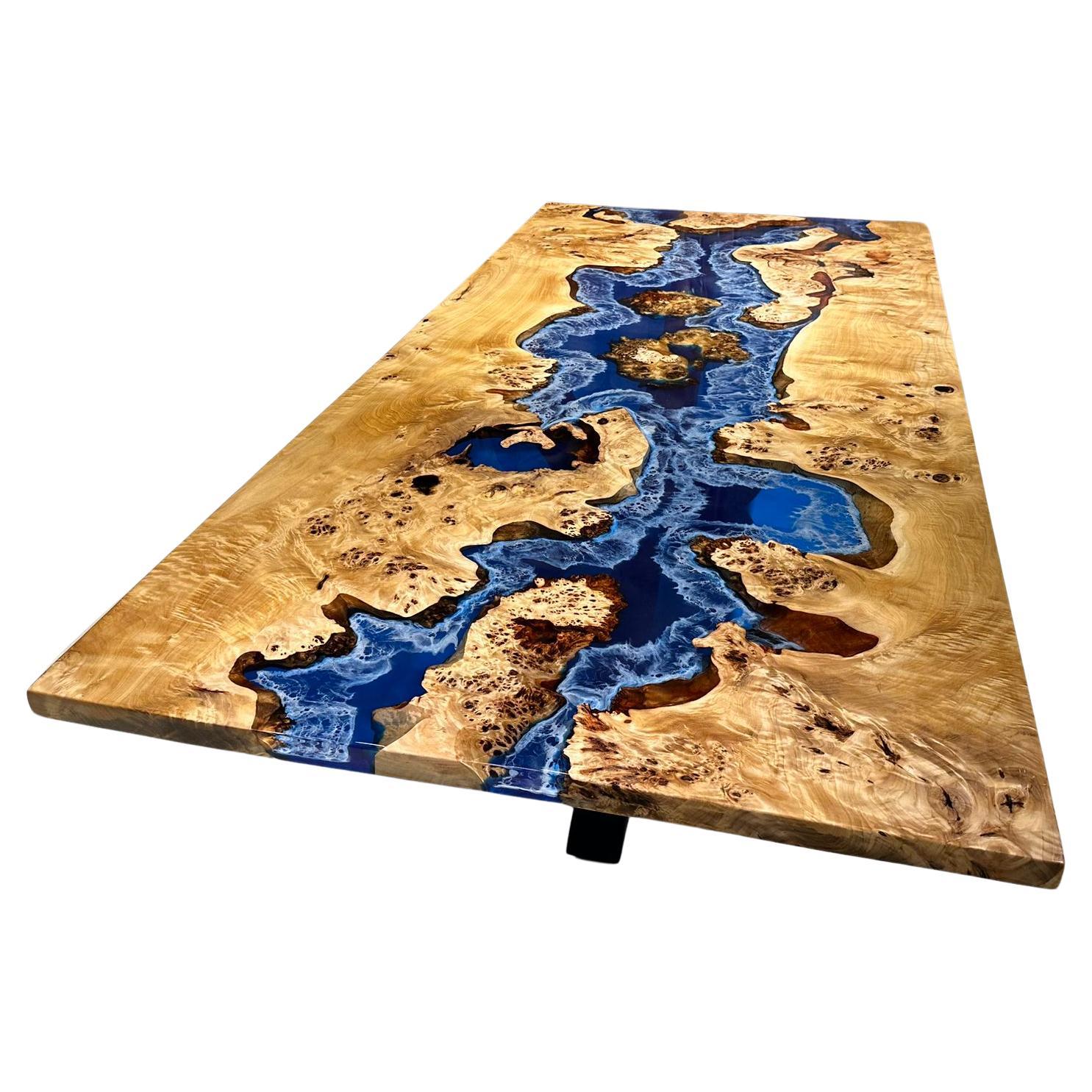 Table moderne Mappa Burl River en résine époxy bleu océanique en vente
