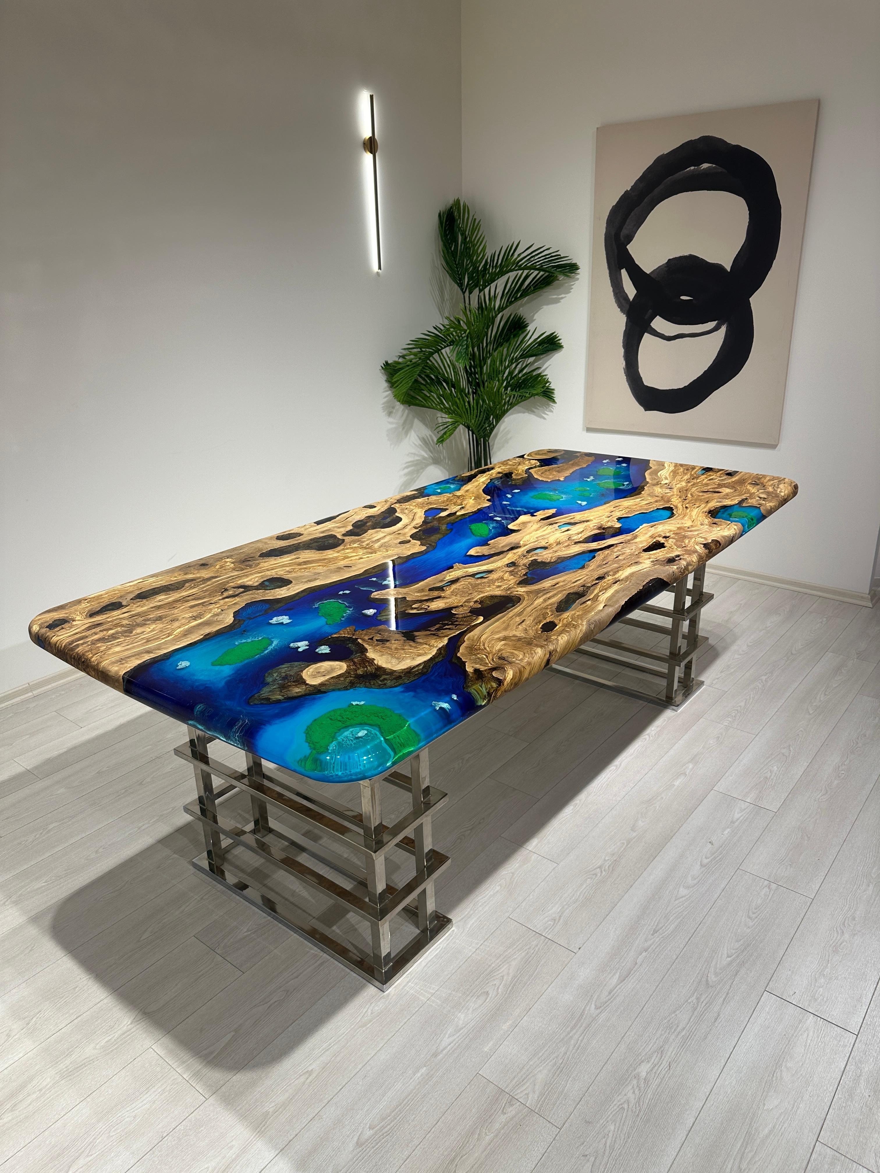 Tavolo da pranzo in resina epossidica blu Oliver - Tavolo in resina personalizzato - Tavolo Wood in vendita 11
