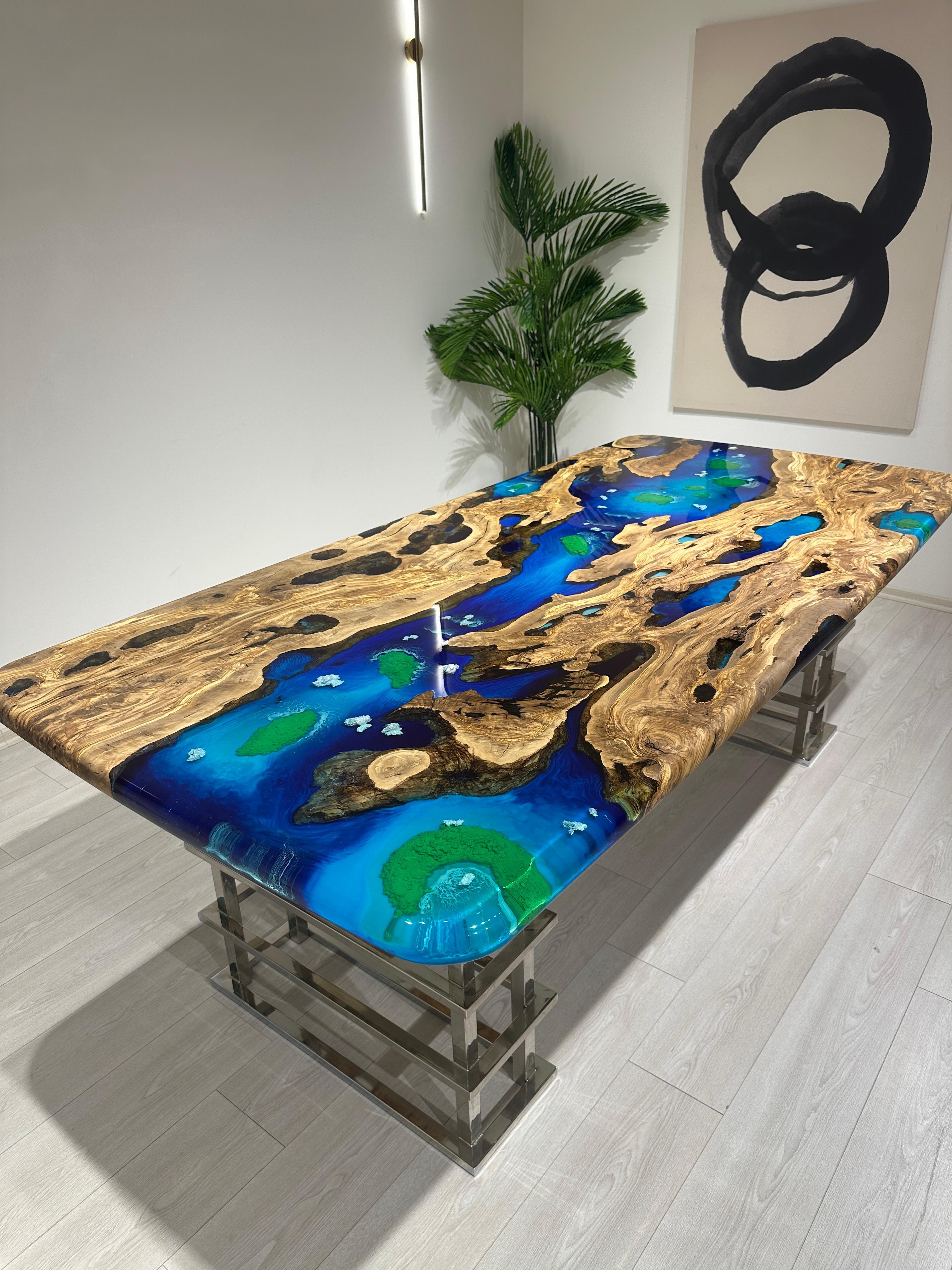 Tavolo da pranzo in resina epossidica blu Oliver - Tavolo in resina personalizzato - Tavolo Wood in vendita 12