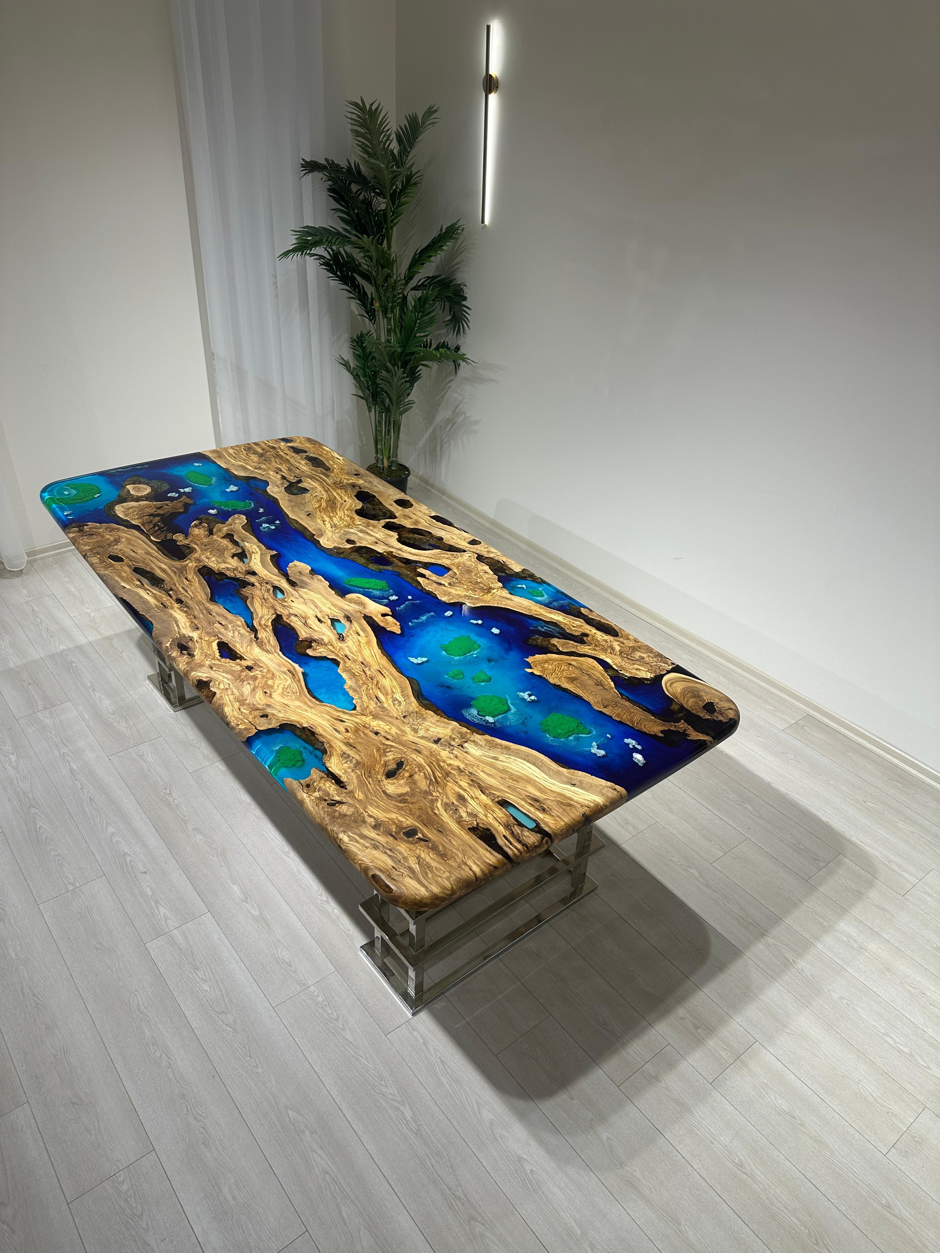 Resina epossidica Tavolo da pranzo in resina epossidica blu Oliver - Tavolo in resina personalizzato - Tavolo Wood in vendita