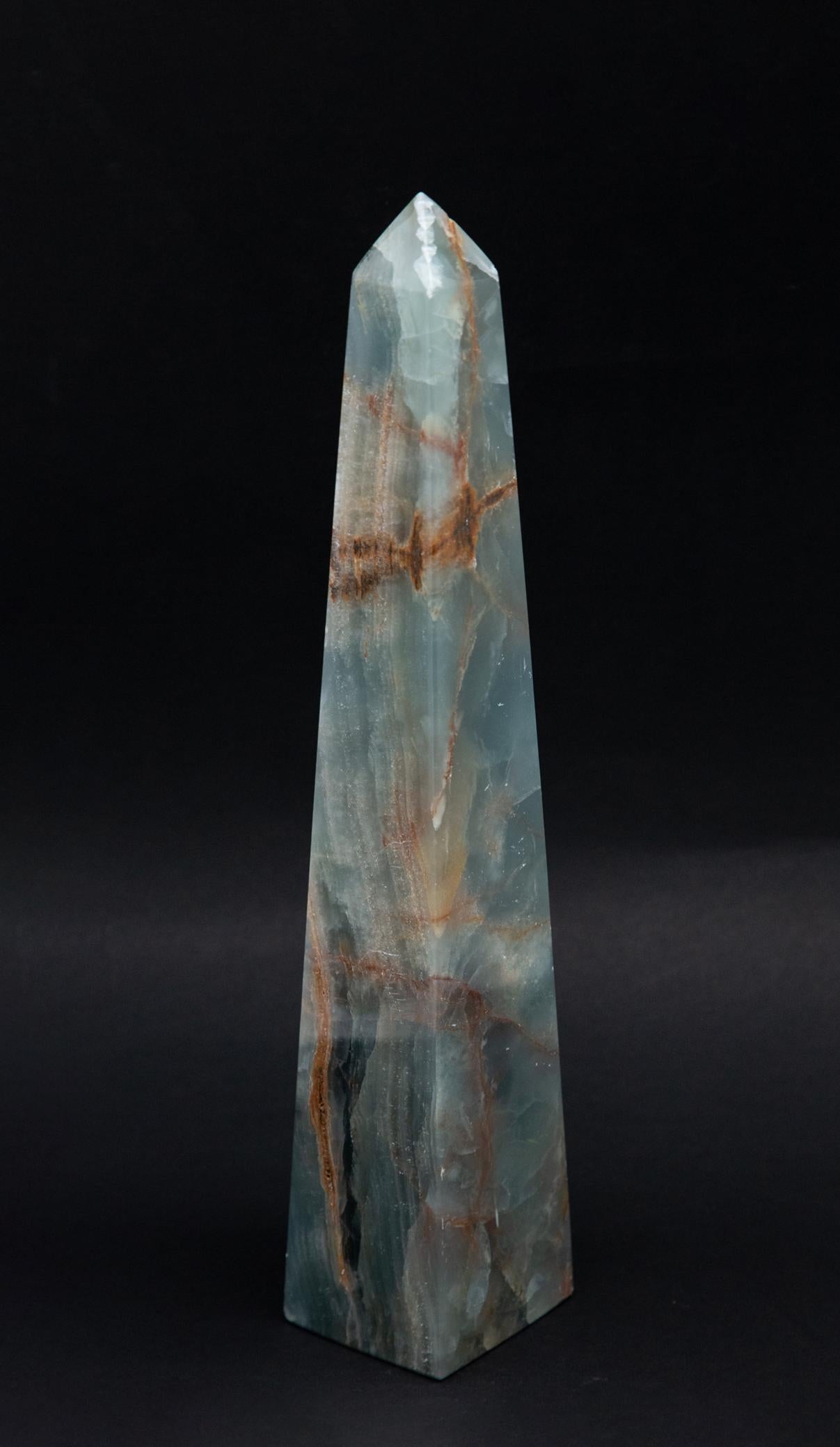 Blue Onyx Hand Carved Obelisk In New Condition In New York, NY