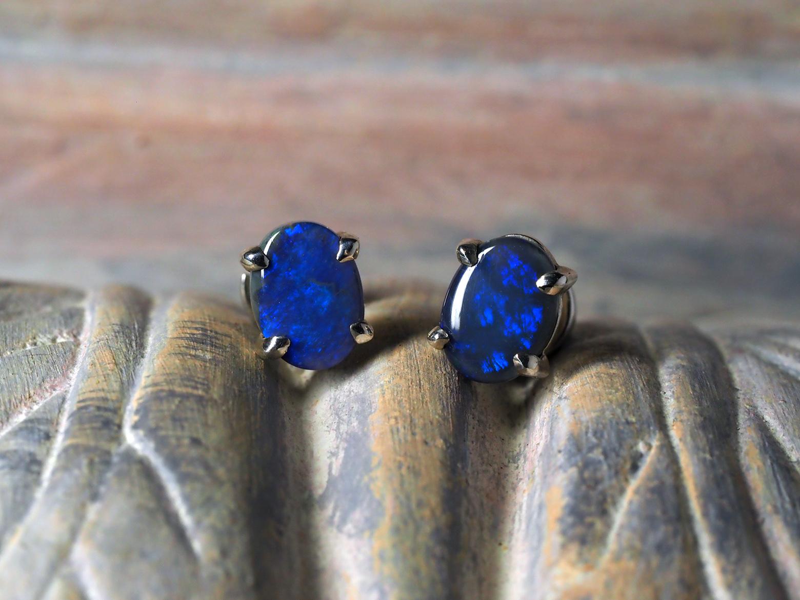 Blue Opal Silver Earrings Natural Australian opal Gemstone 2.6 carat wife gift For Sale 1