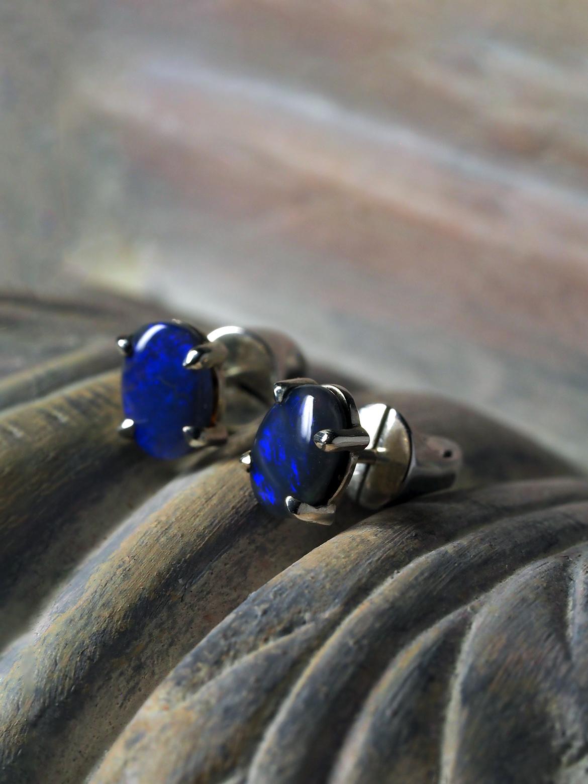 Boucles d'oreilles argent Opale bleue Opale naturelle d'Australie Pierre précieuse de 2,6 carats Cadeau d'épouse en vente 2