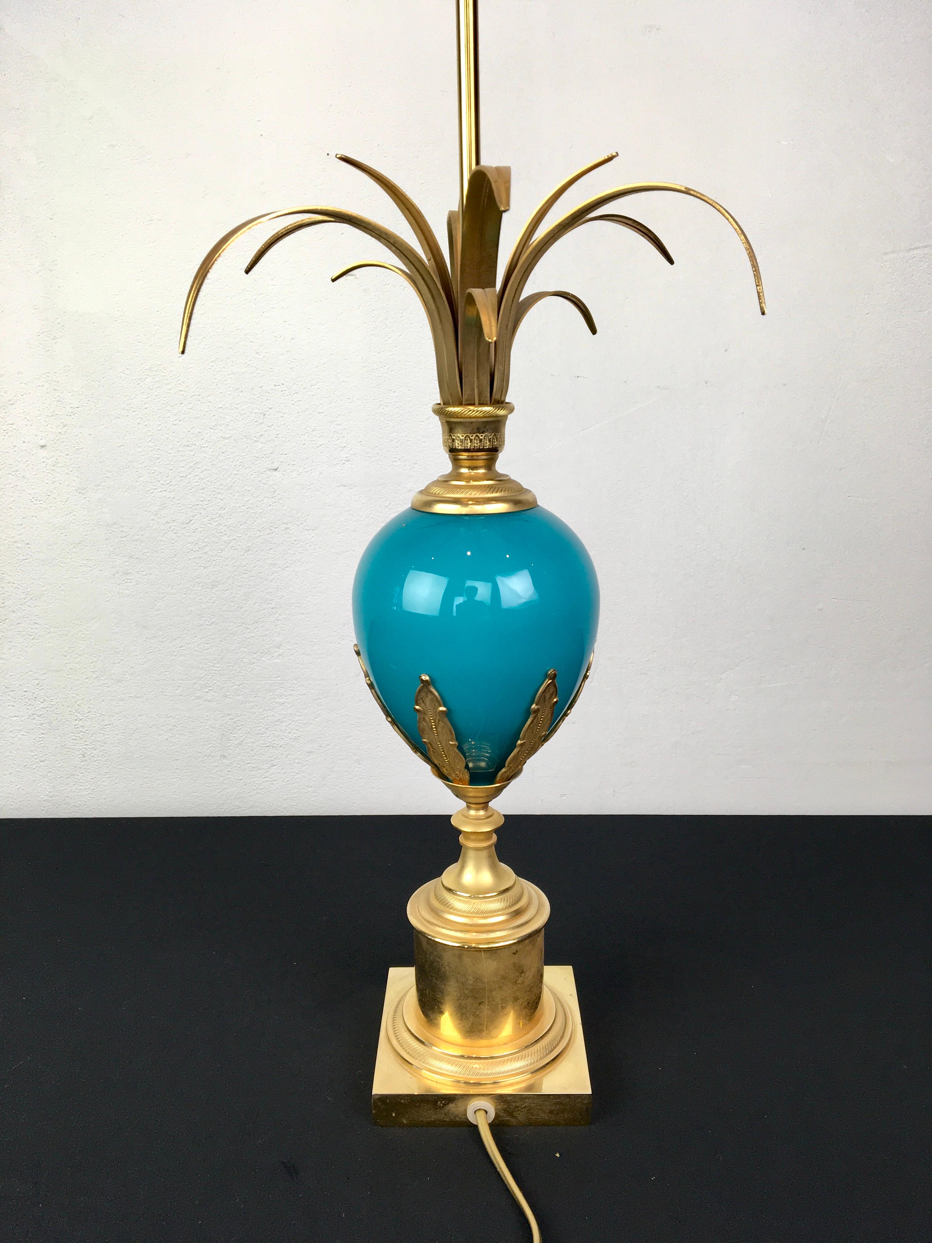 Blue Opaline Ostrich Egg Table Lamp, S.a. Boulanger, Belgium For Sale 3