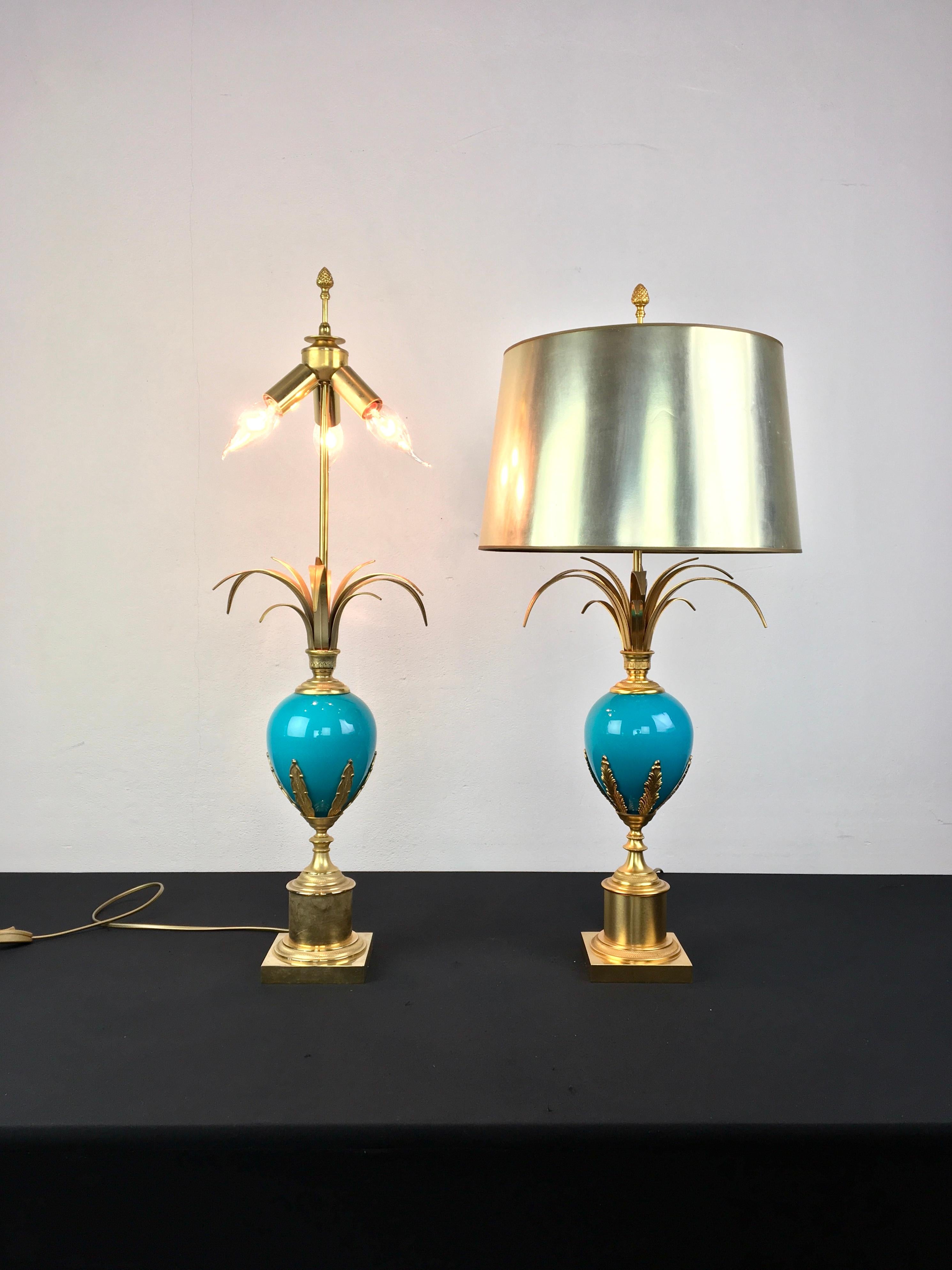 Blue Opaline Ostrich Egg Table Lamp, S.a. Boulanger, Belgium For Sale 6