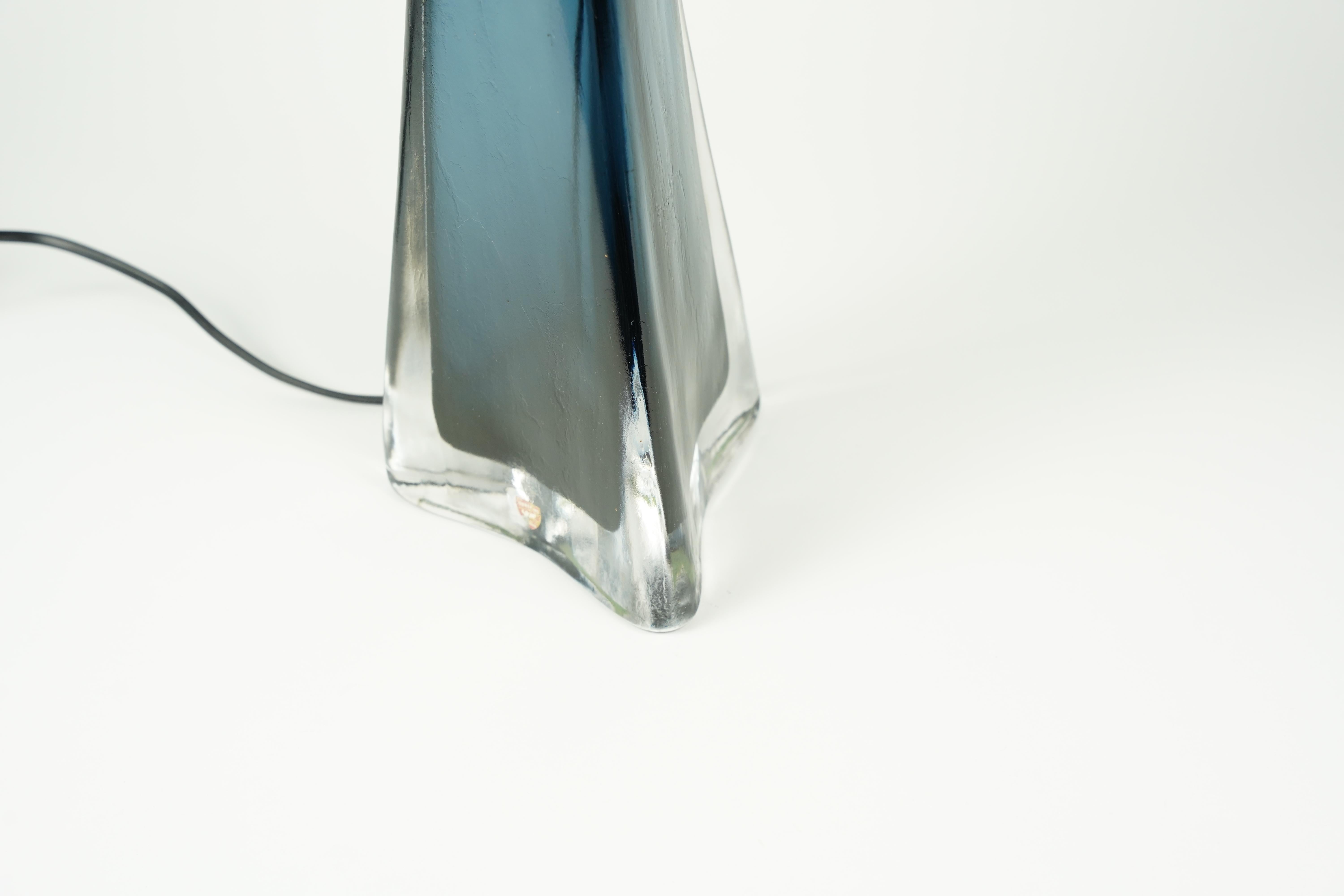 20ième siècle Lampe bleue d'Orrefors, Orrefors, Suède, 1960 en vente
