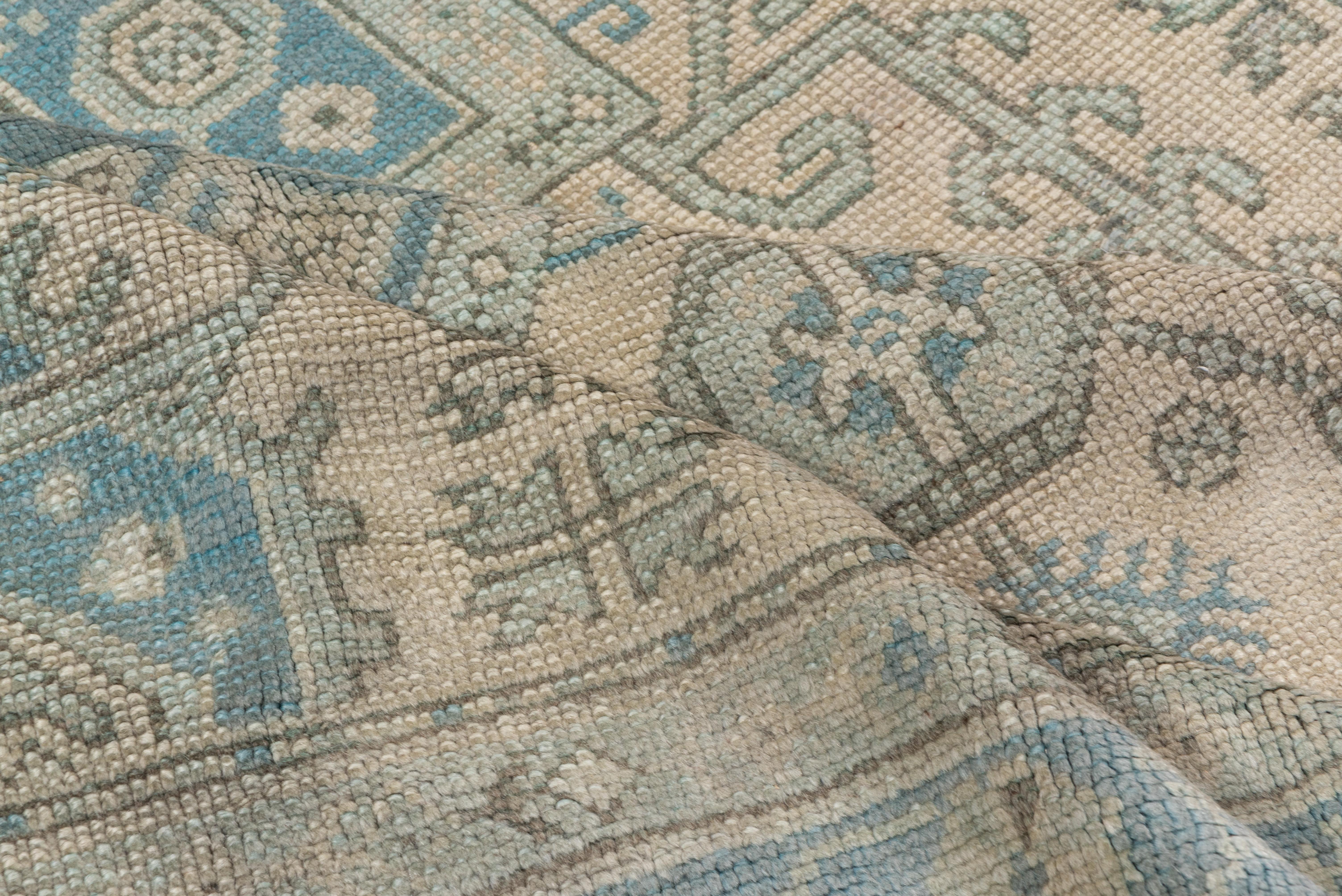 Blue Oushak Carpet, circa 1910s In Good Condition For Sale In New York, NY