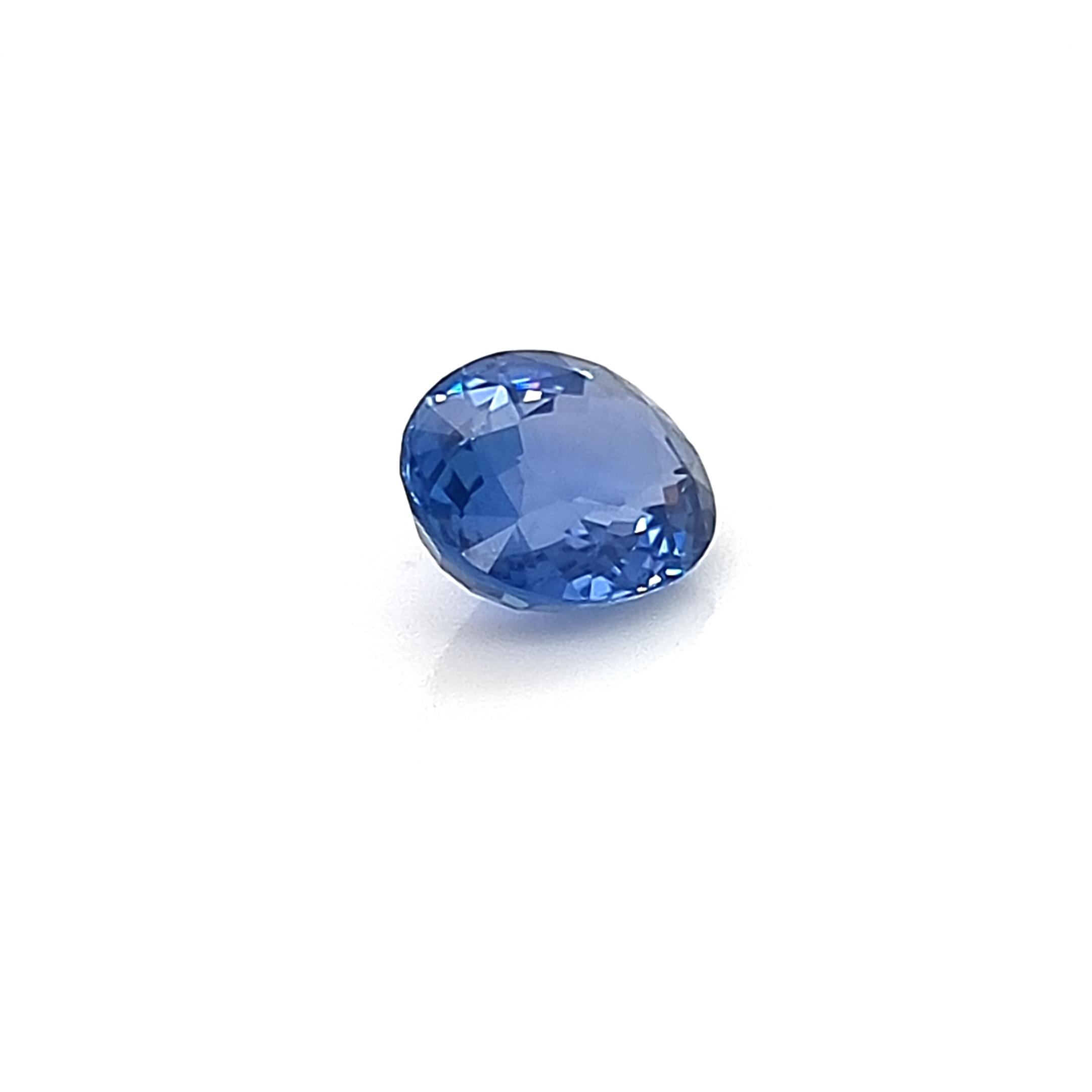 Blue oval sapphire from Sri Lanka.
11.58 x 9.22 x 5.44 mm
Certified by GIA.

Heat treatment.

Weight - 5.18 carats.

Ideally can be transformed into a ring or a pendant.