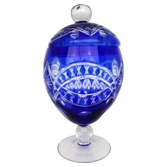Piatto per dolci con coperchio in cristallo tagliato con sovrapposizione blu