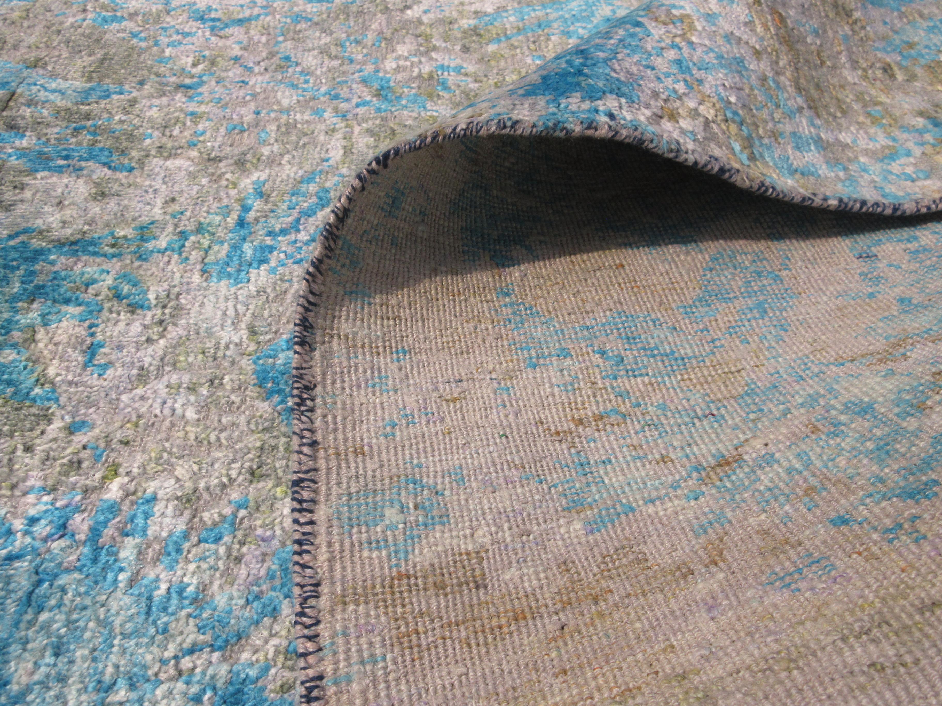 Blue Oxidized Modern Wool & Silk In New Condition For Sale In Laguna Hills, CA
