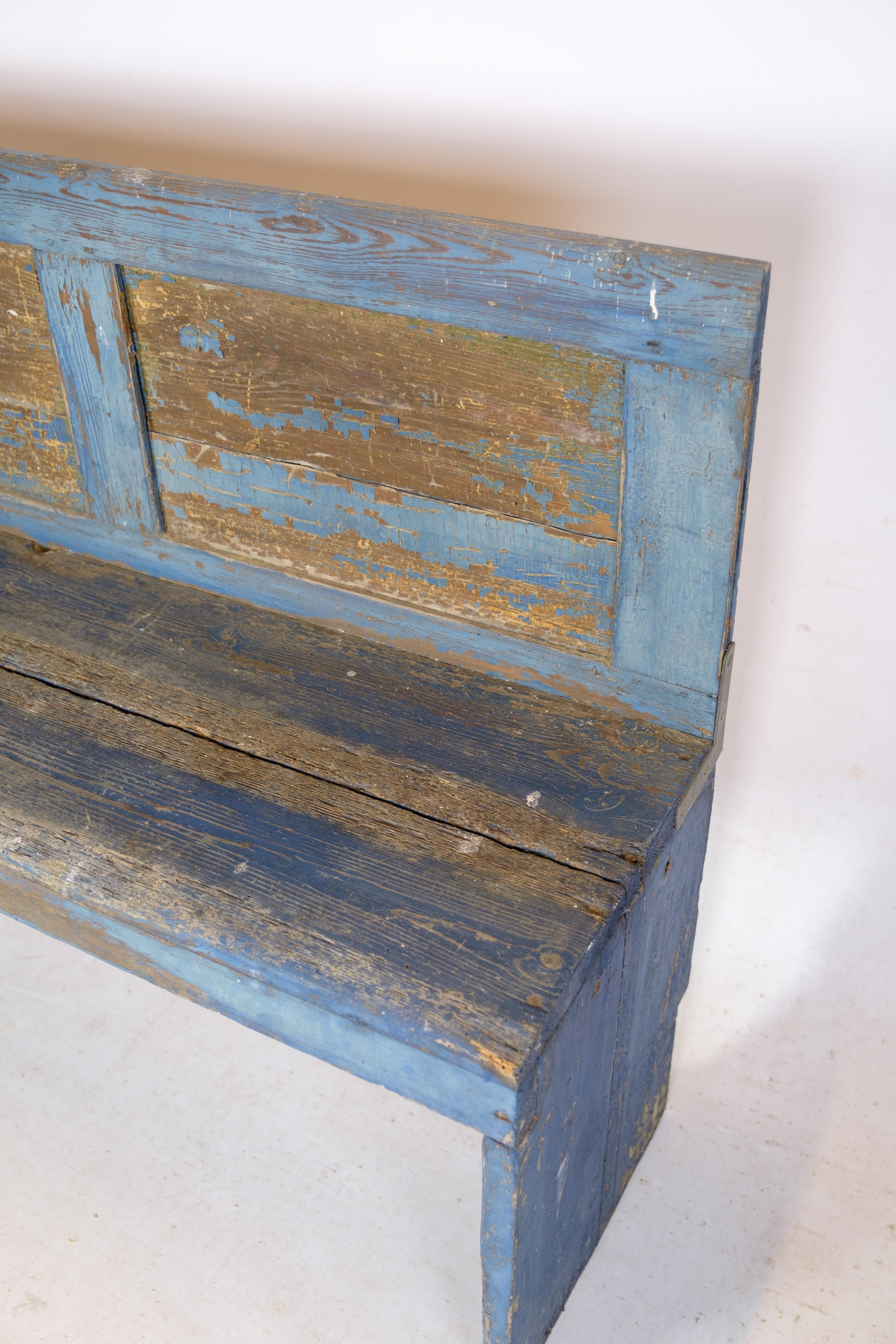 Antique bench in blue-painted oak from around the 1840s.
Dimensions in cm: H:84 W:202 D:37