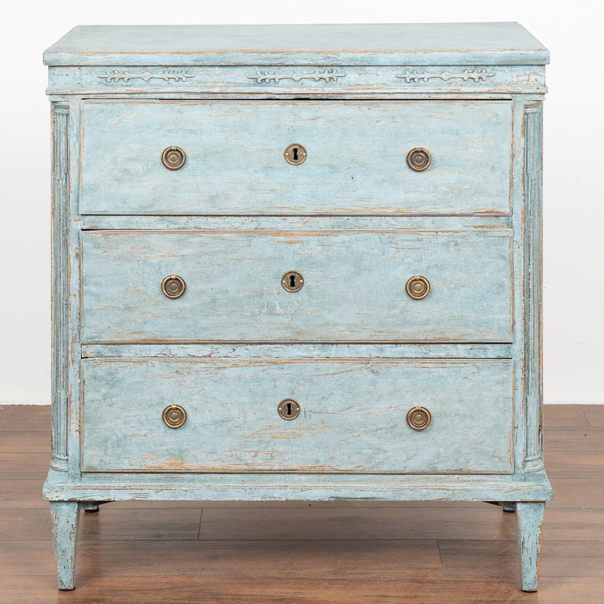 Blue Painted Chest of Three Drawers, Denmark circa 1840 In Good Condition For Sale In Round Top, TX