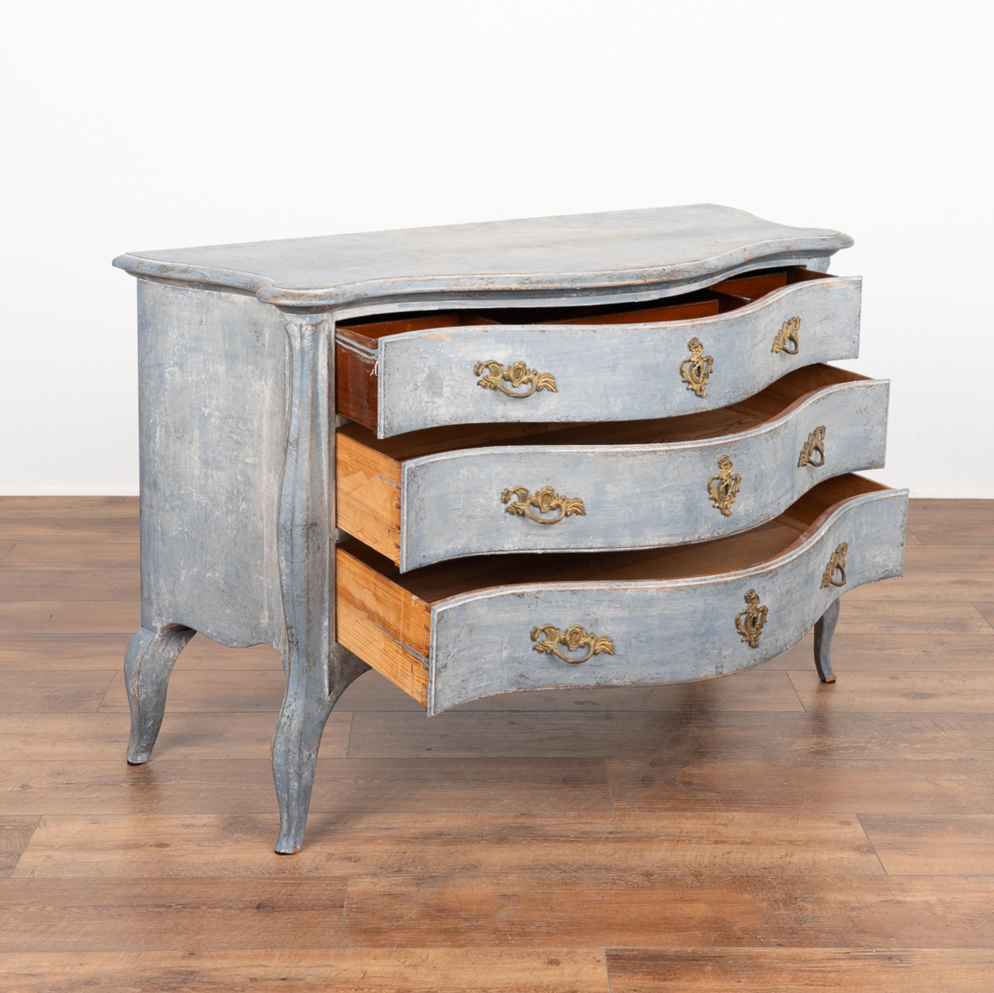 Gustavian Blue Painted Chest of Three Drawers with Serpentine Front, Sweden circa 1860-80 For Sale