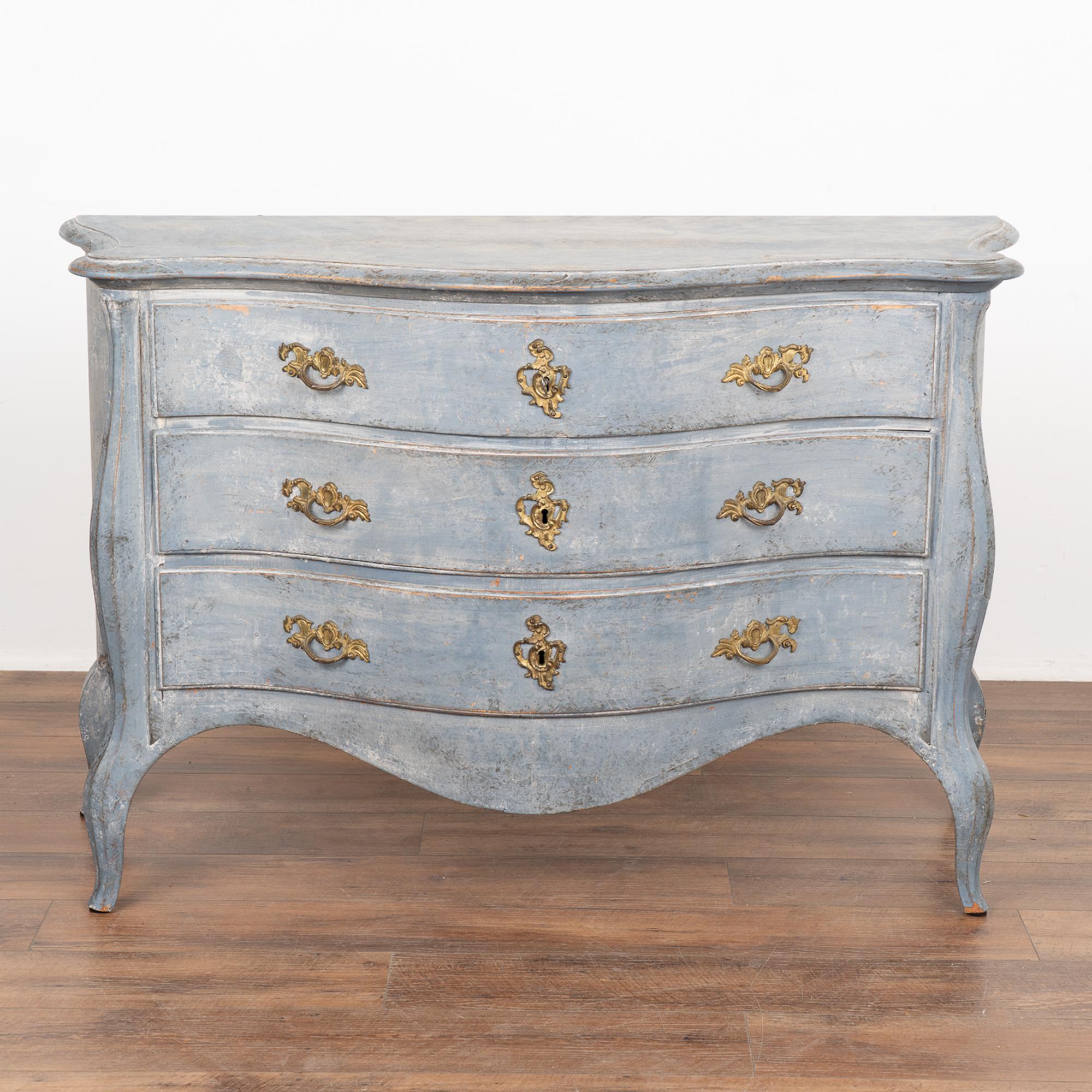 Swedish Blue Painted Chest of Three Drawers with Serpentine Front, Sweden circa 1860-80 For Sale