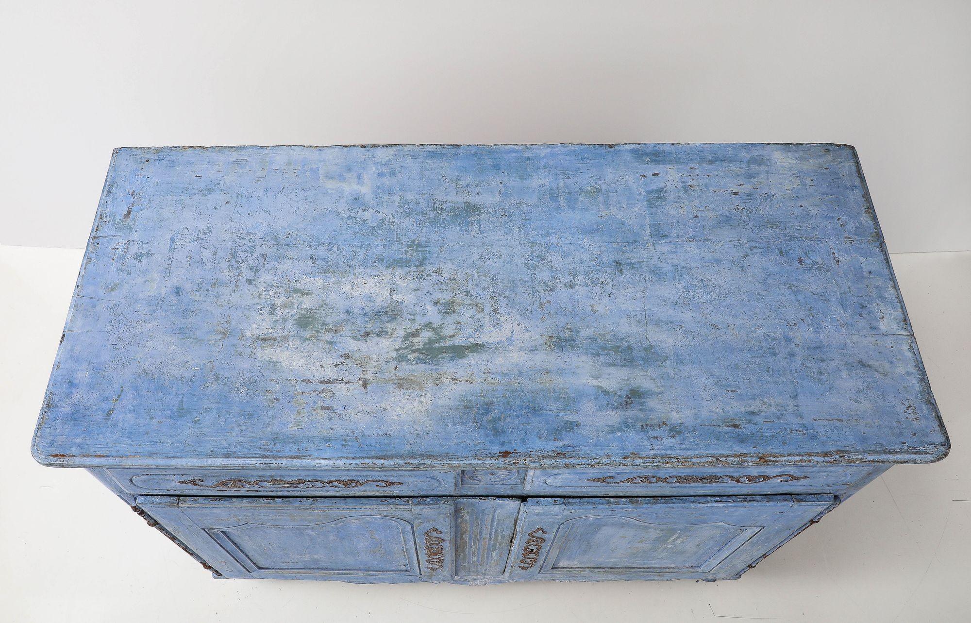 Buffet français peint en bleu, milieu du 19e siècle en vente 1