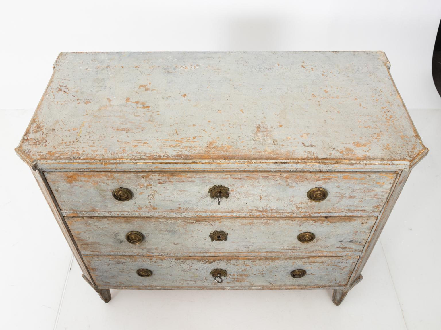Blue Painted Gustavian Chest of Drawers For Sale 9