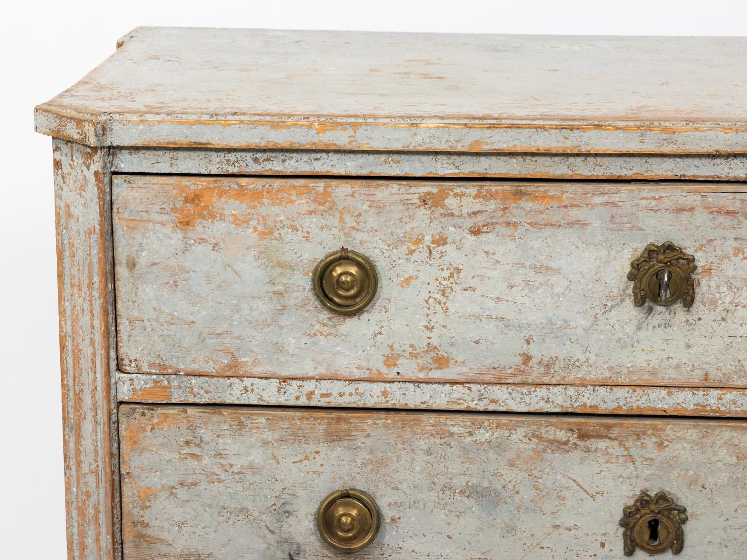 Blue Painted Gustavian Chest of Drawers For Sale 4