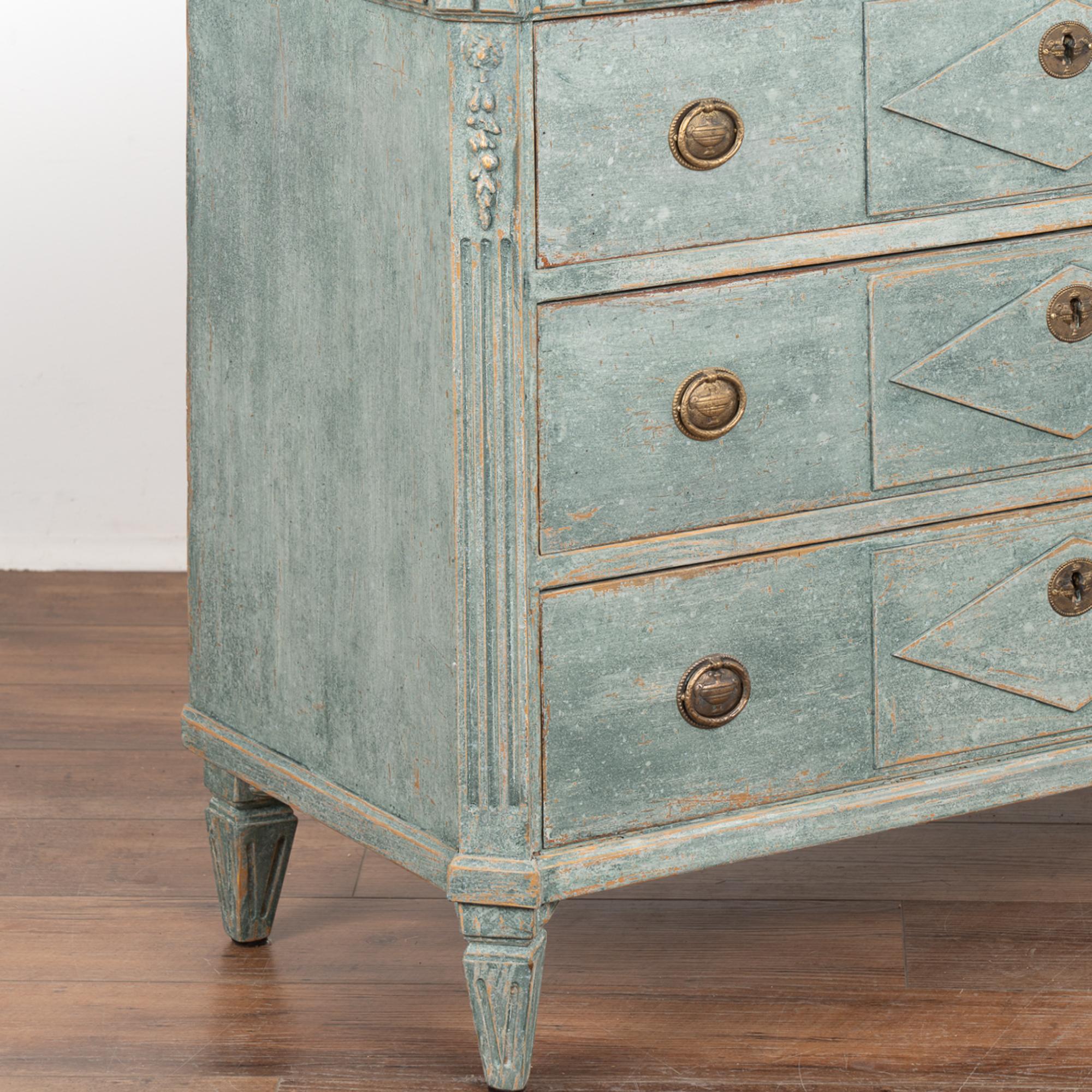 Blue Painted Gustavian Pine Chest of Three Drawers, Sweden circa 1860-80 1