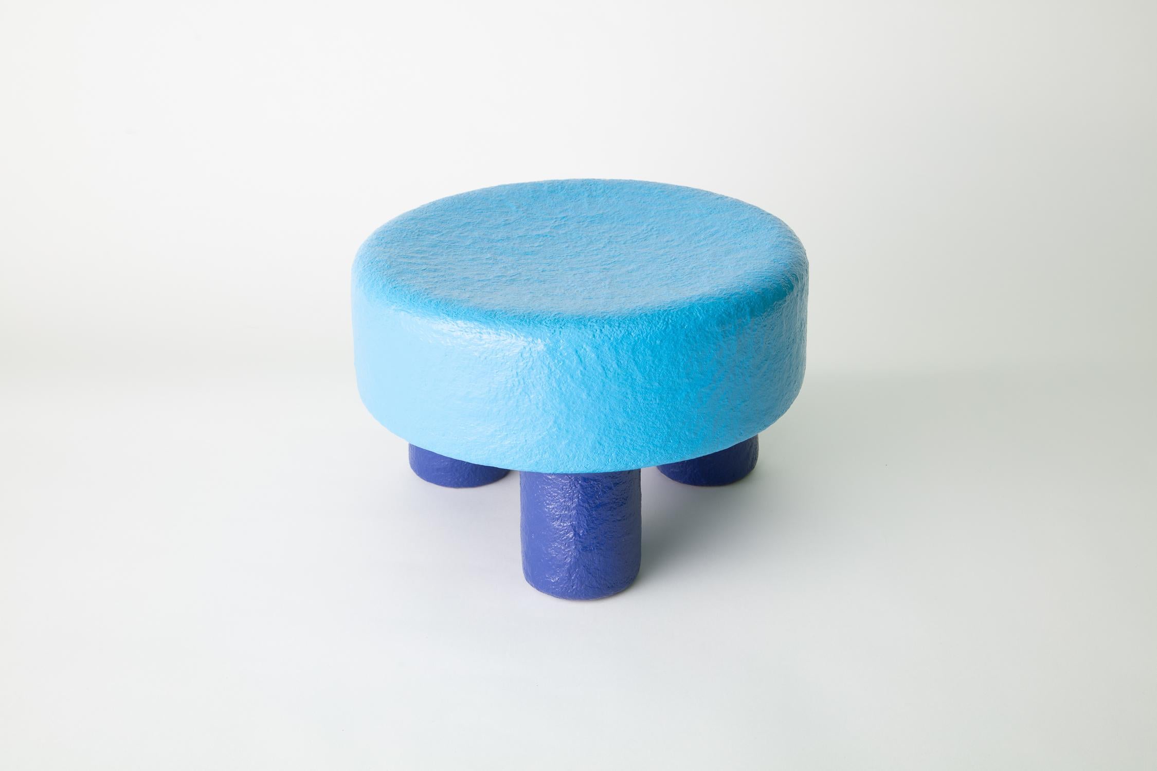 Milk Stool by Chiaozza

2021

Materials: Painted Paper Pulp

Dimensions: H 9