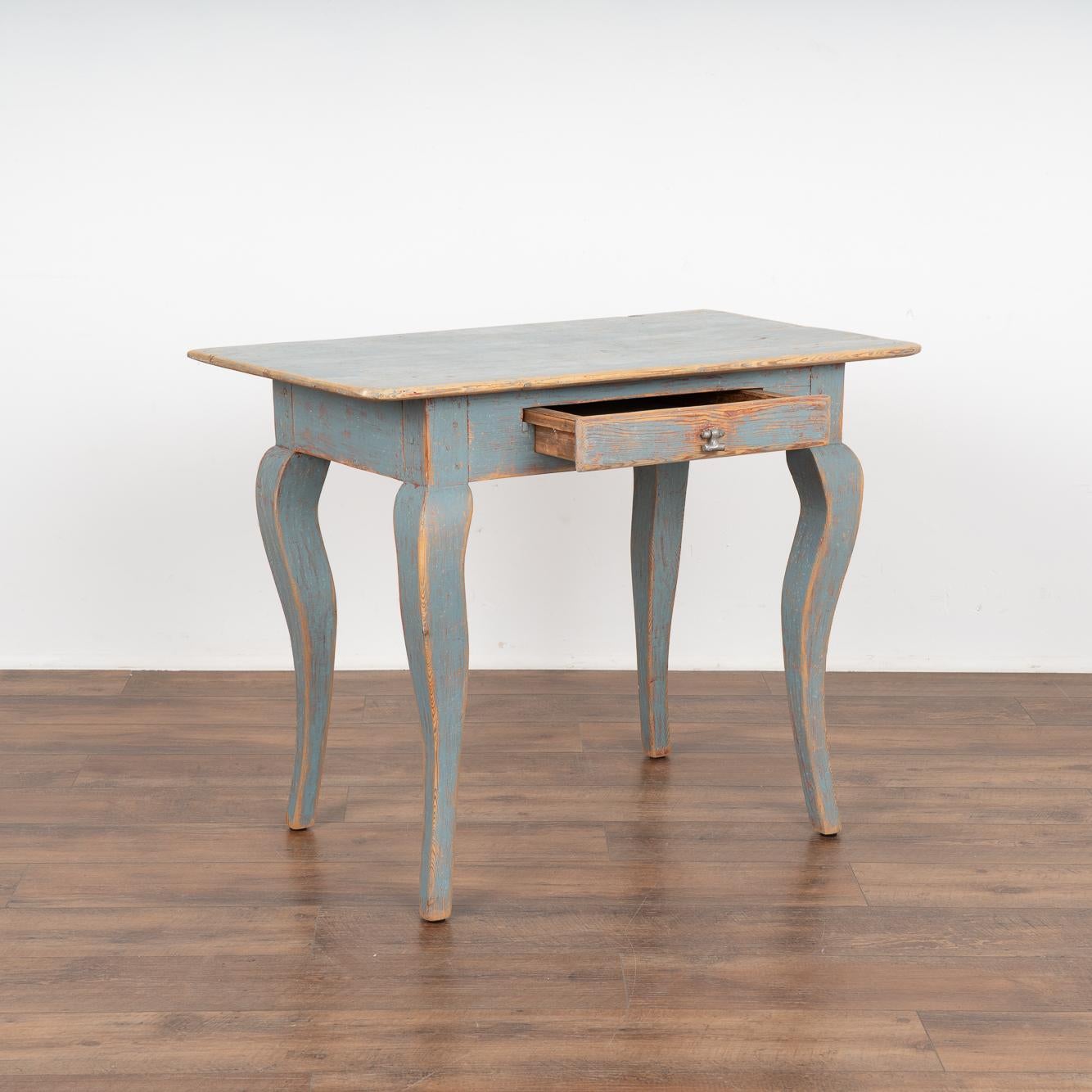 Country Blue Painted Pine Side Table With Cabriolet Legs, Sweden circa 1820-40 For Sale