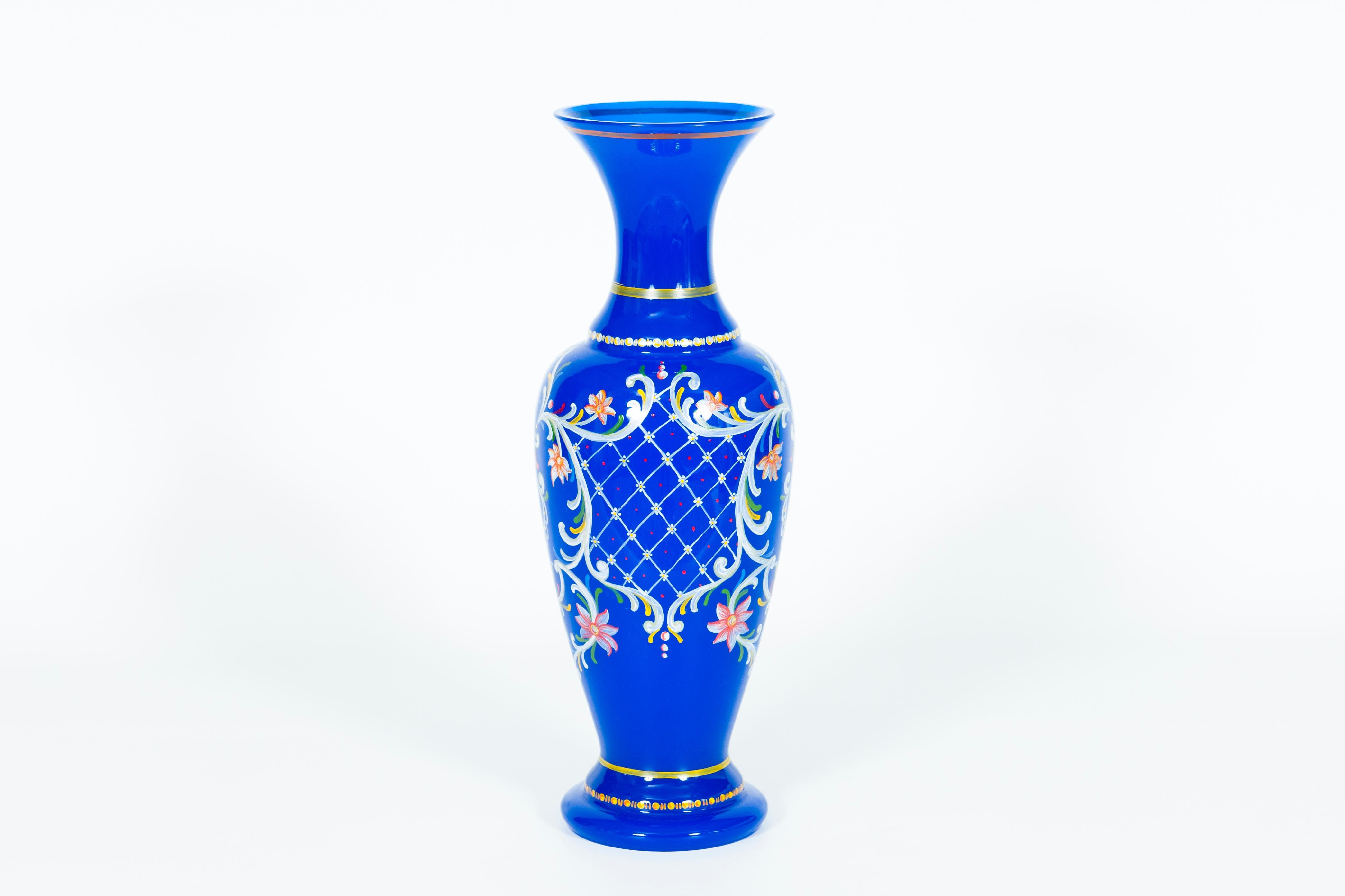Paire de vases en verre de Murano bleu avec peinture d'art, Giovanni Dalla Fina, années 1980 en vente 2