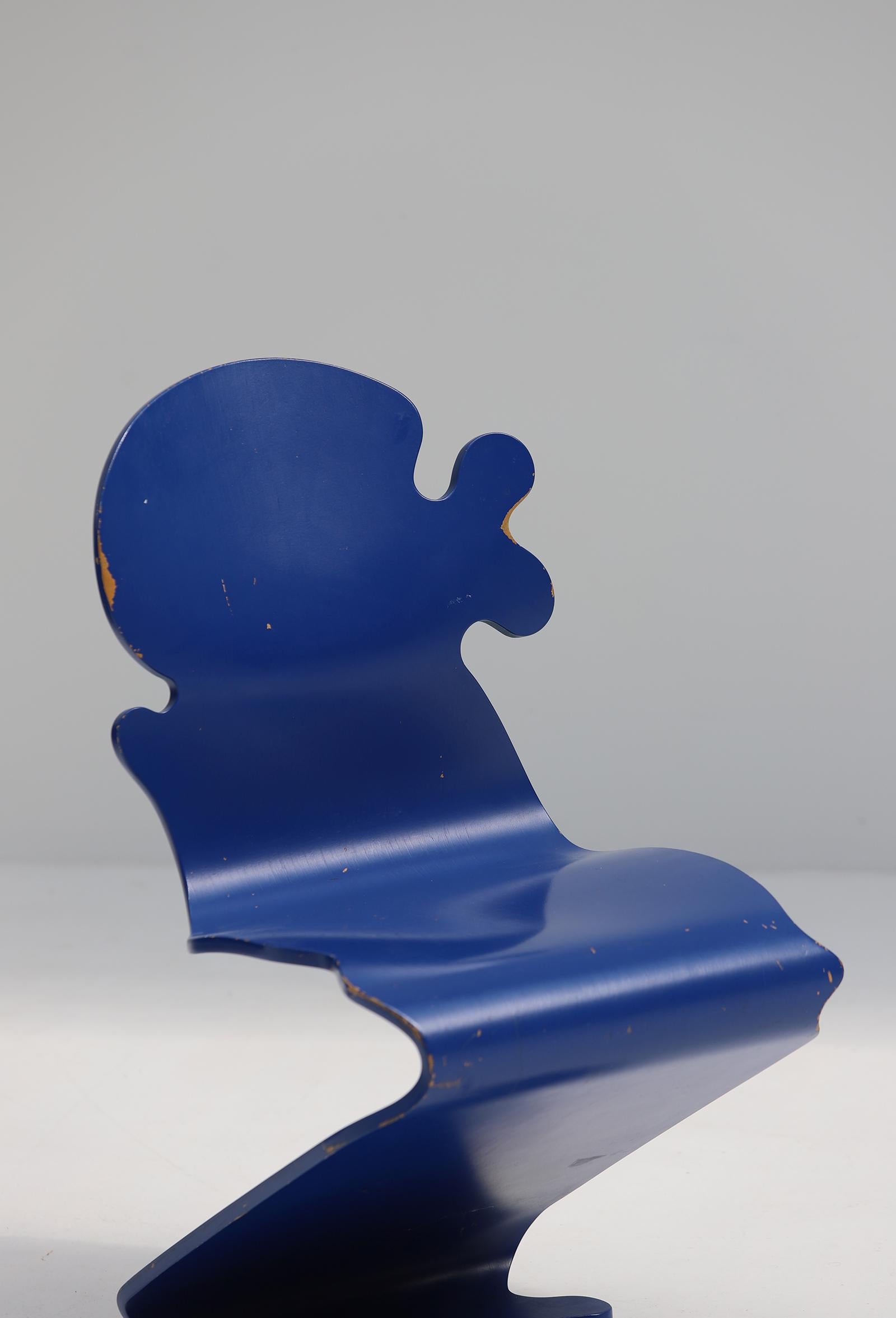 Blue pantonic 5010 Chair by Verner Panton for studio HAG, Denmark 1992 For Sale 1