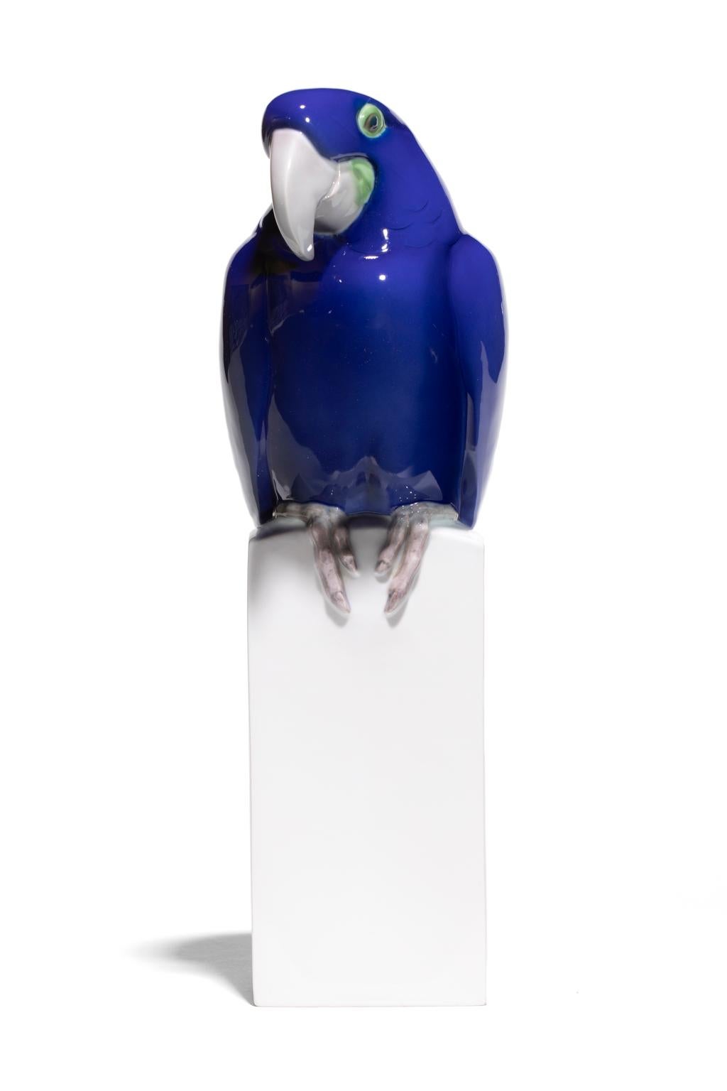 Danois Bing & Grondahl - Figurine en porcelaine bleue « PARROTT » en vente