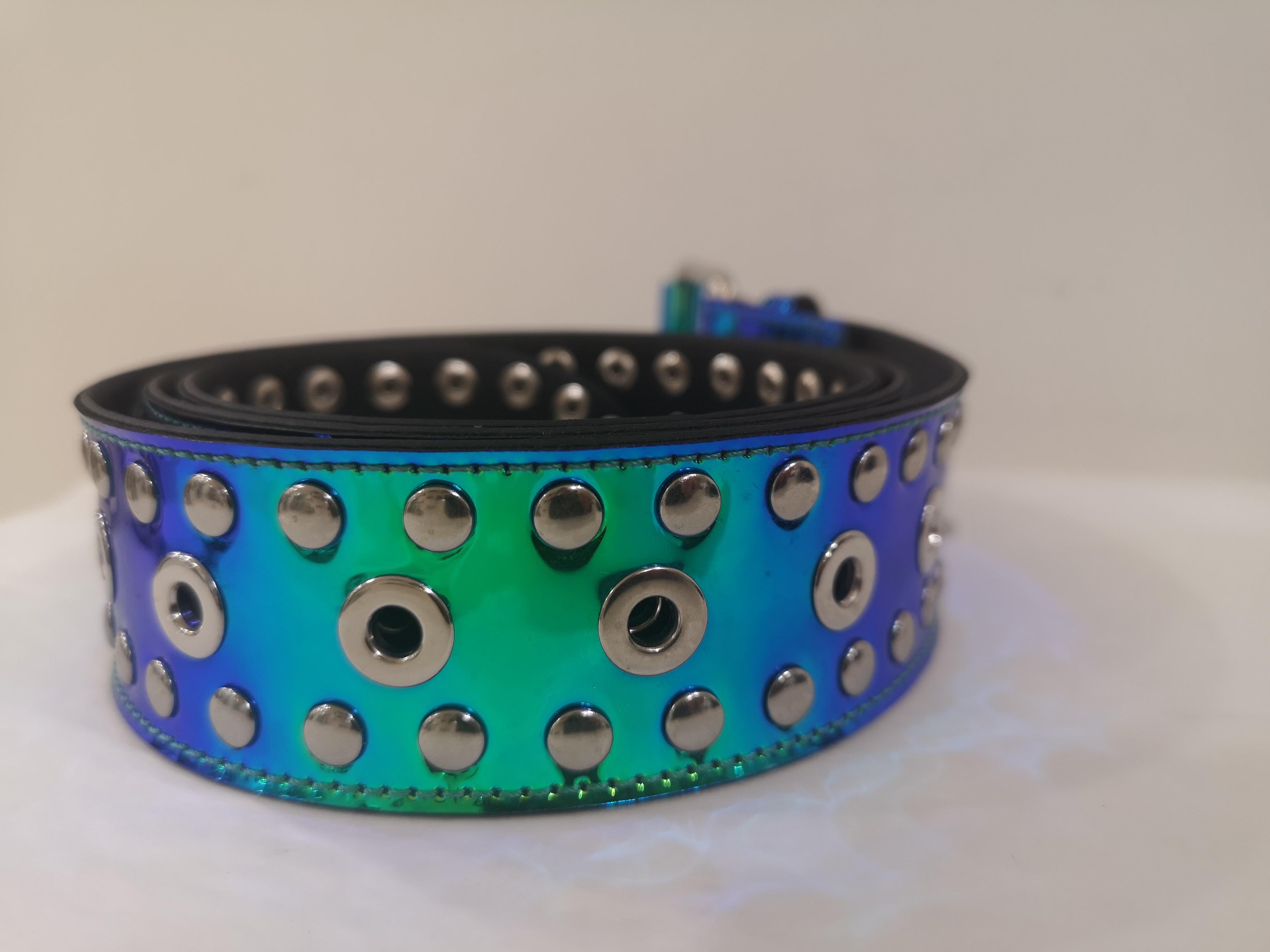 Blue Patent Leather handmade belt In New Condition In Capri, IT