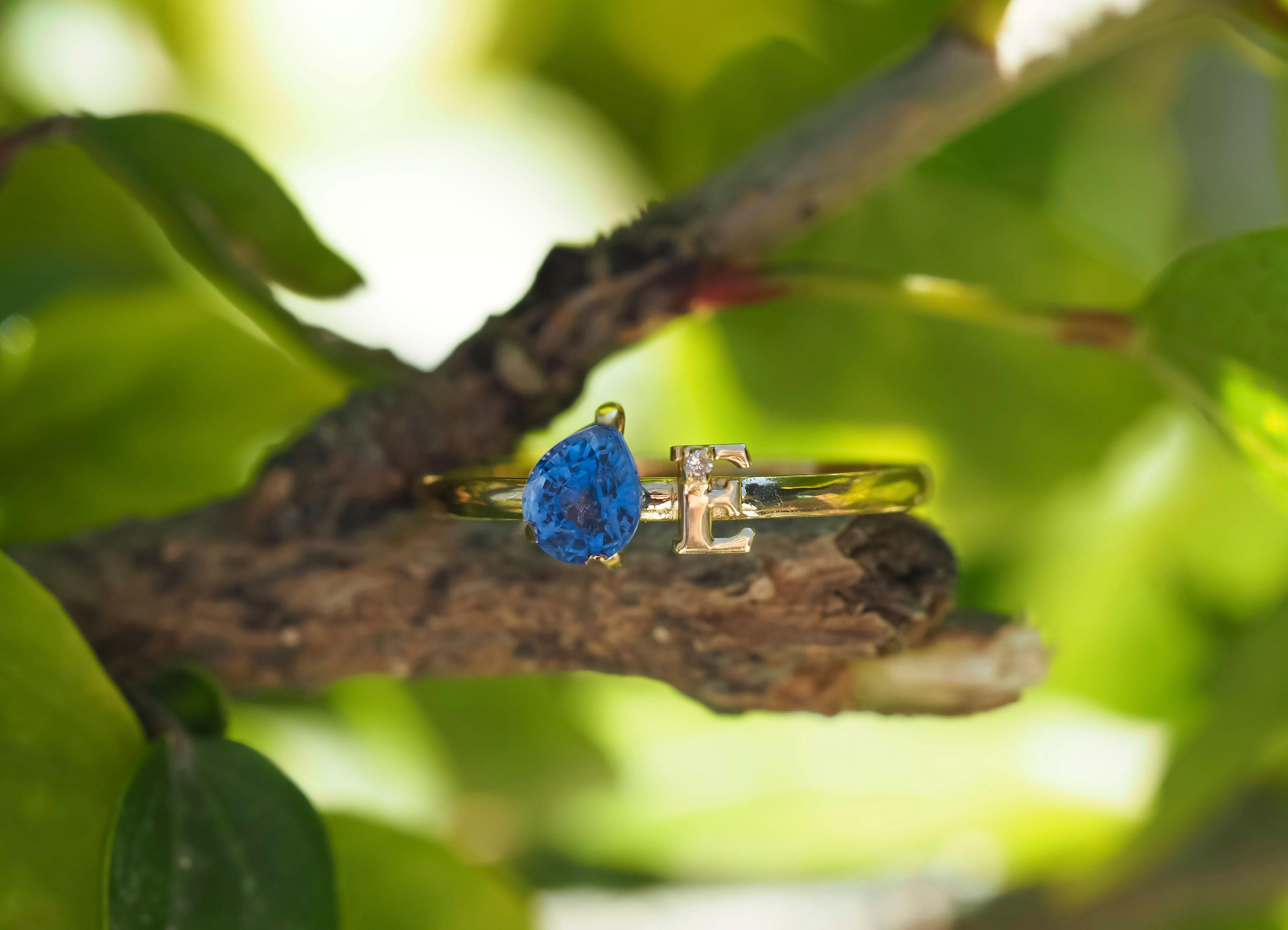 Blue Pear Sapphire 14 Karat Gold Ring, Custom Letter and Gemstone Ring. 4