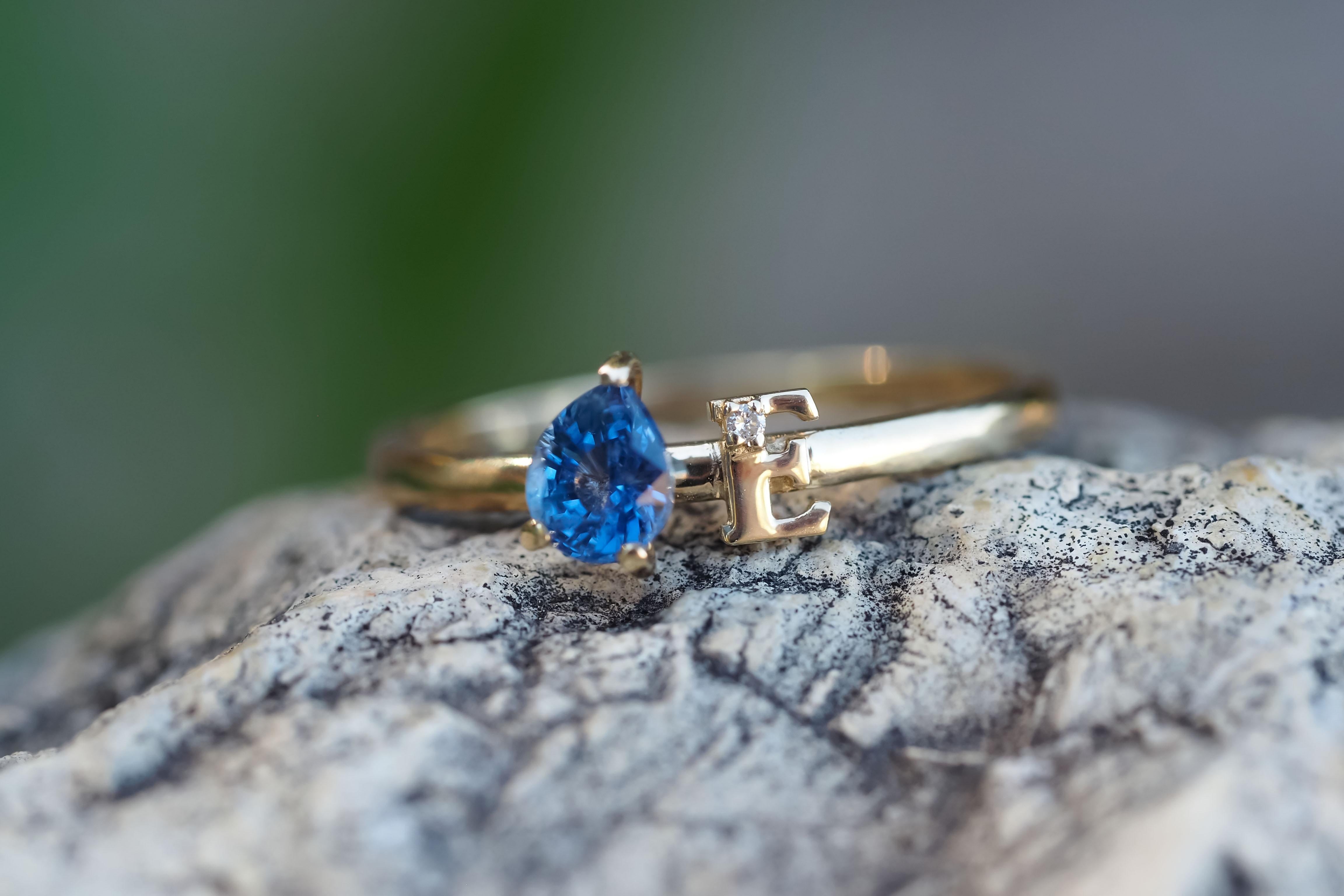 Blue Pear Sapphire 14 Karat Gold Ring, Custom Letter and Gemstone Ring. 2