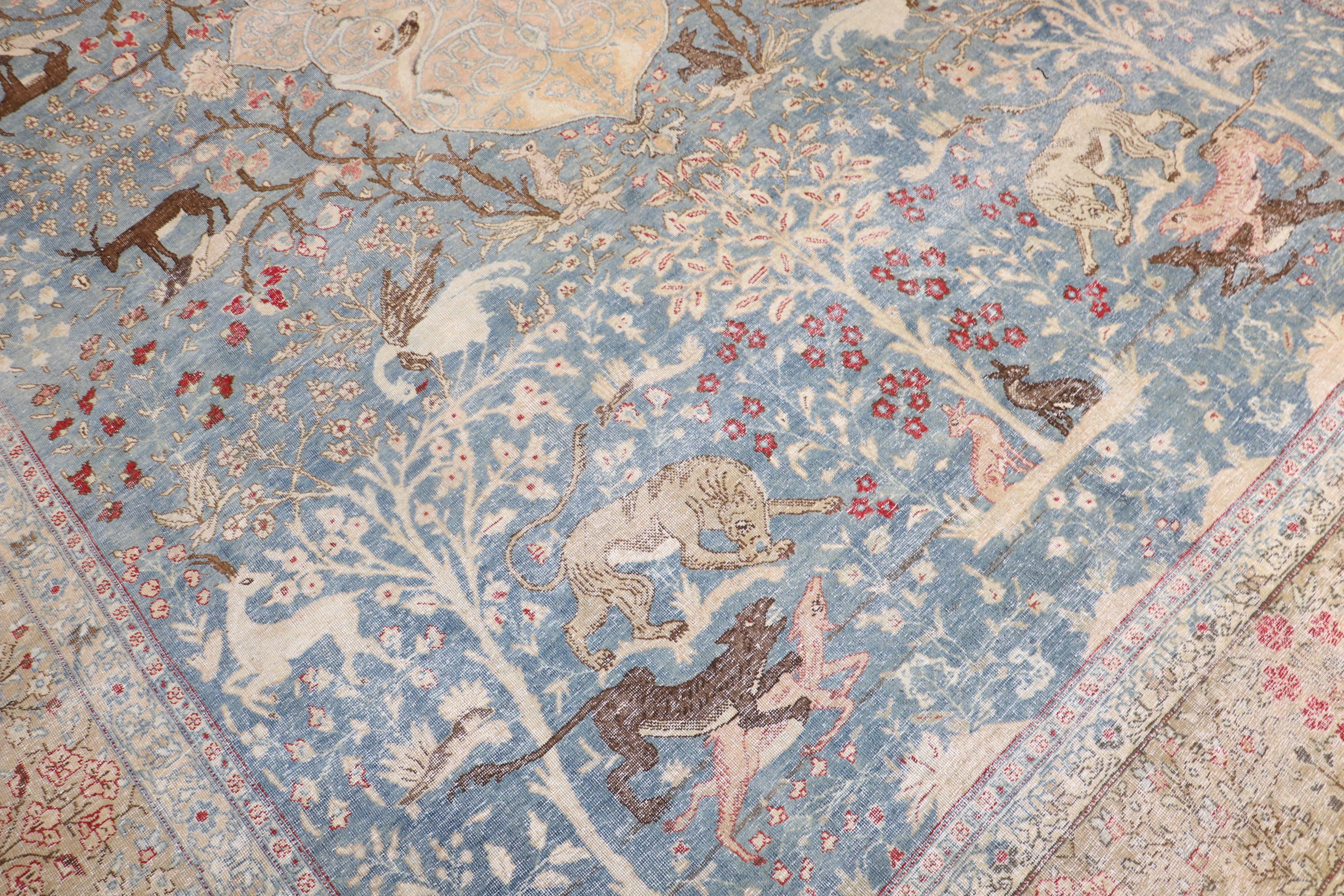 Blauer persischer Täbris- Jagd-Tier-pictorial-Teppich (Volkskunst) im Angebot
