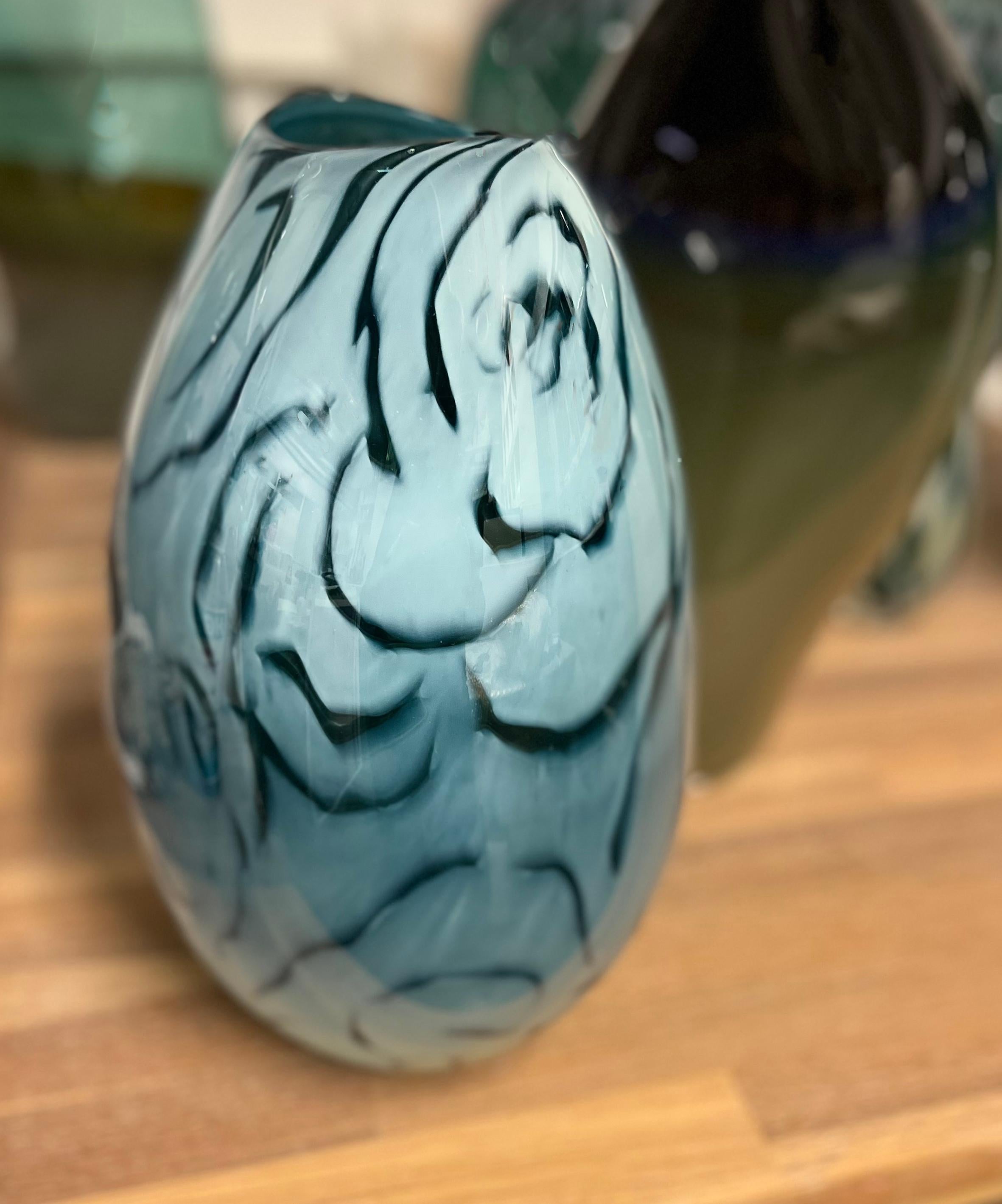 British Blue Poppy Graal, unique blown glass vessel by Michèle Oberdieck For Sale