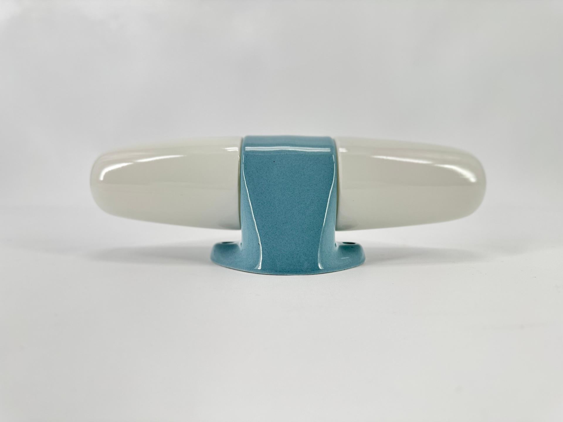 Mid-Century Modern Blue Porcelain and Opalines Sconce By Wilhelm Wagenfeld For Lindner 1958 For Sale