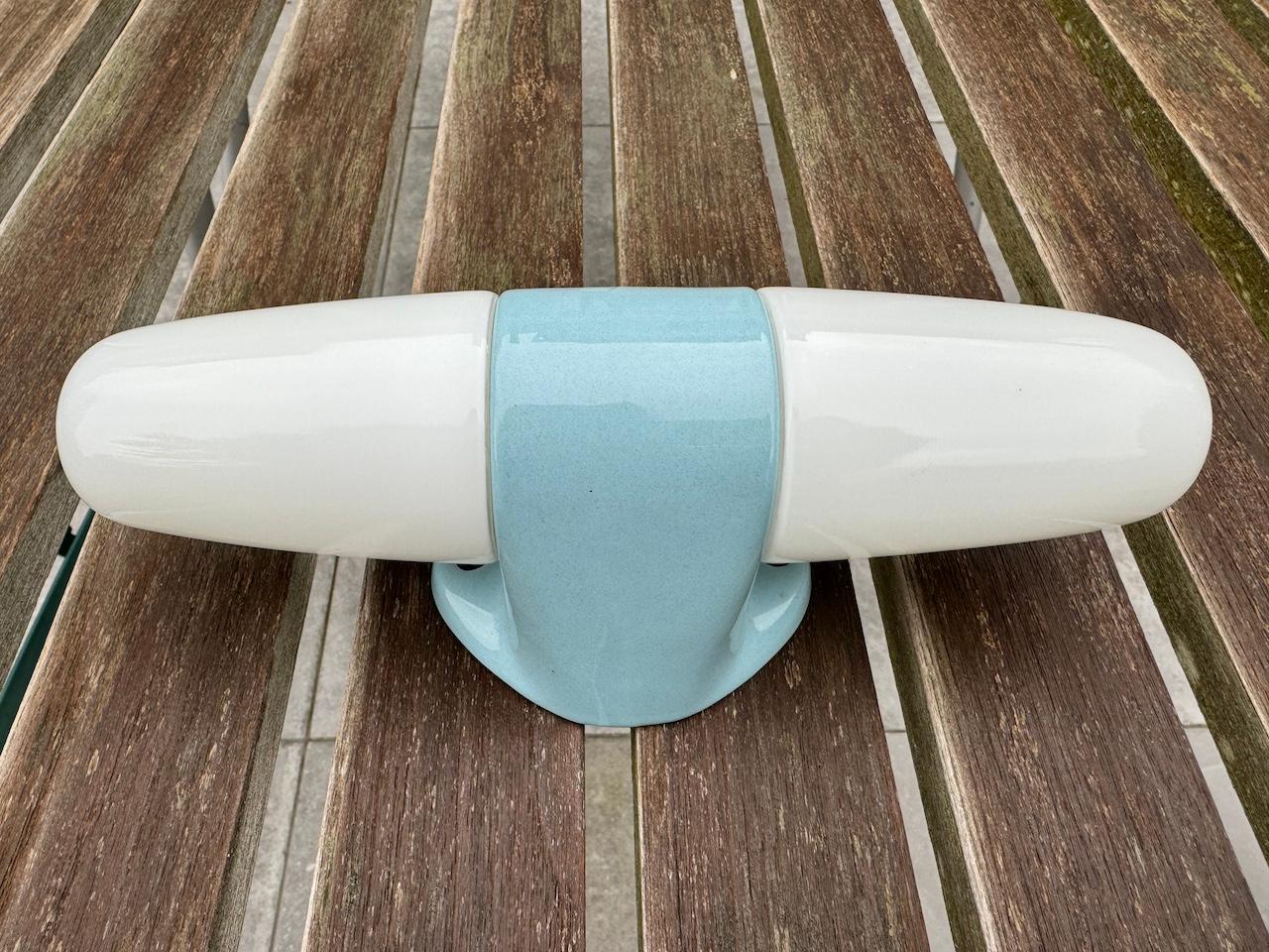 Blue Porcelain and Opalines Sconce By Wilhelm Wagenfeld For Lindner 1958 In Good Condition For Sale In Crespières, FR