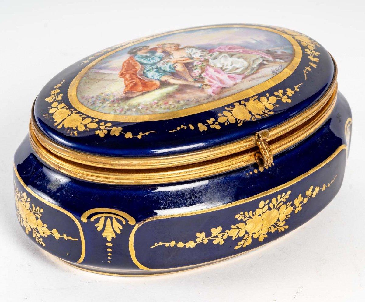 Napoleon III Blue Porcelain Jewelry Box of Style Sèvres End XIXème Siècle