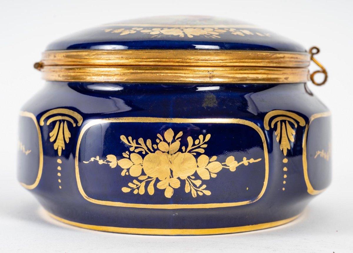 19th Century Blue Porcelain Jewelry Box of Style Sèvres End XIXème Siècle