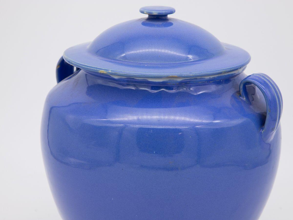 20th Century Blue Pottery Urn with Lid and Handles For Sale