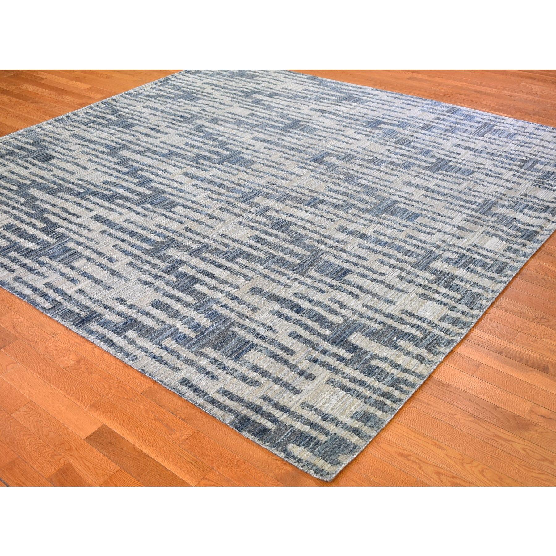 Indien Tapis carré bleu en pure soie et laine texturée zigzag avec motif de graphisme 10' x 10' en vente