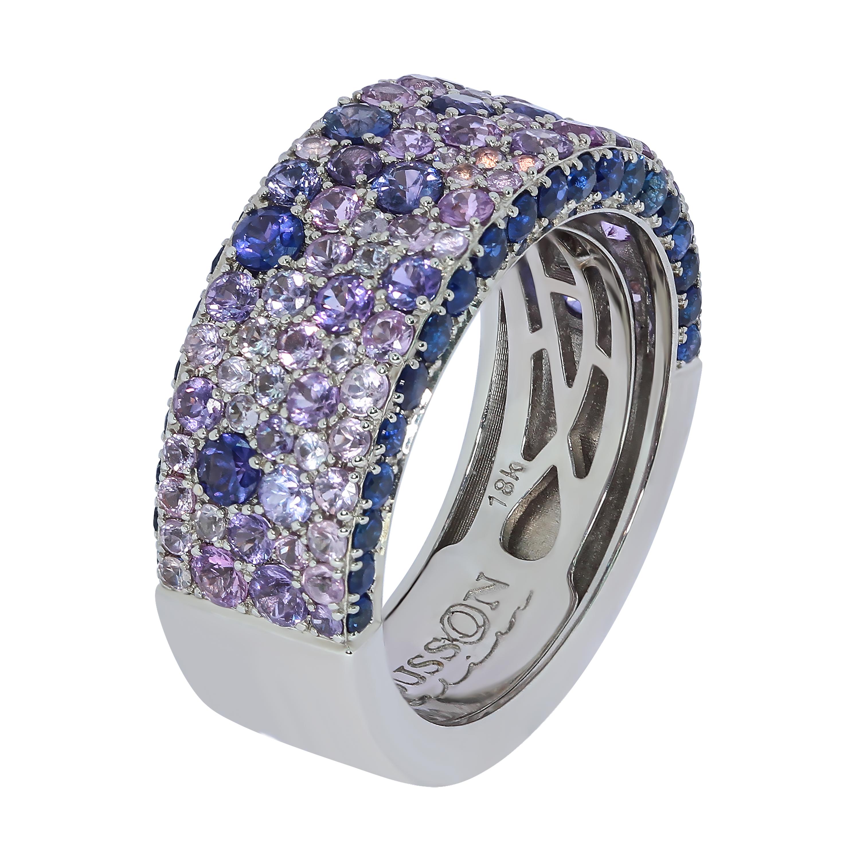 Blue Purple Sapphires 18 Karat White Gold Riviera Ring
Imagine a warm summer evening, seashore, unobtrusive music, small talks, sparkling wine. It is at such cocktail parties that the jewelry from our Riviera Collection will be in the center of