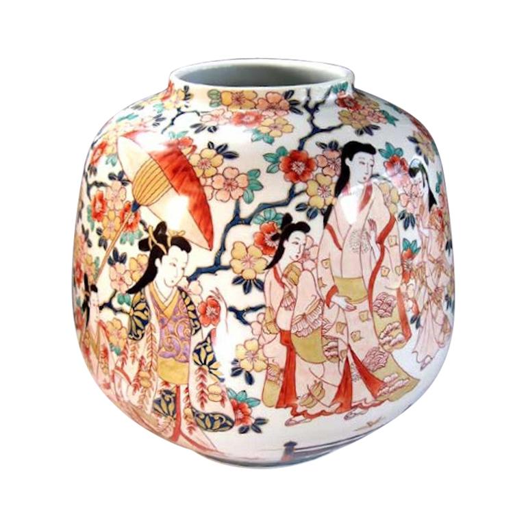 Zeitgenössische japanische Vase aus rot-rosa Porzellan von Meisterkünstler im Angebot