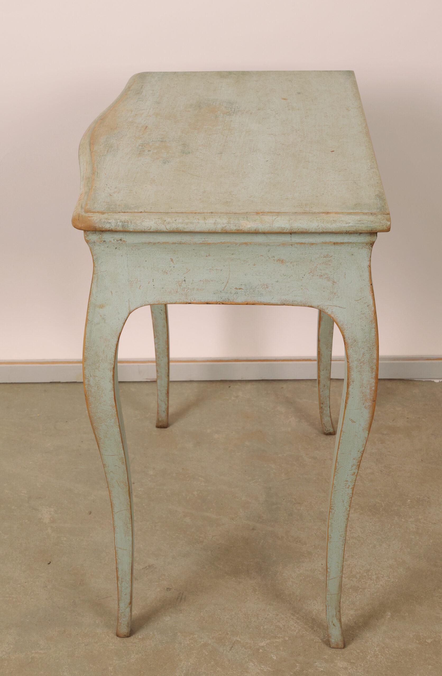 Suédois Table rocococo bleu en vente