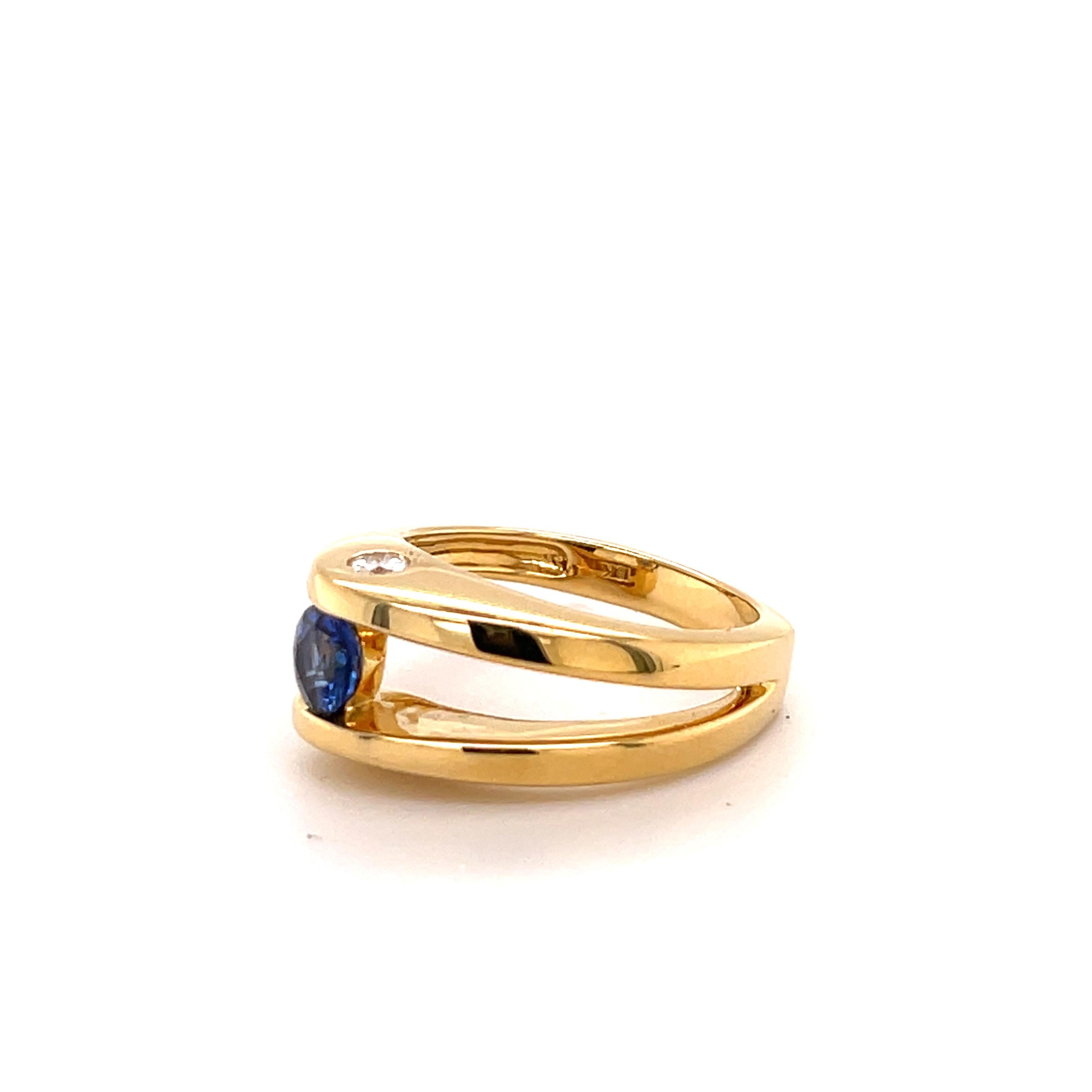 Blue Sapphire 0.62 Carat and Diamond Yellow Gold Ring In New Condition In Tucson, AZ
