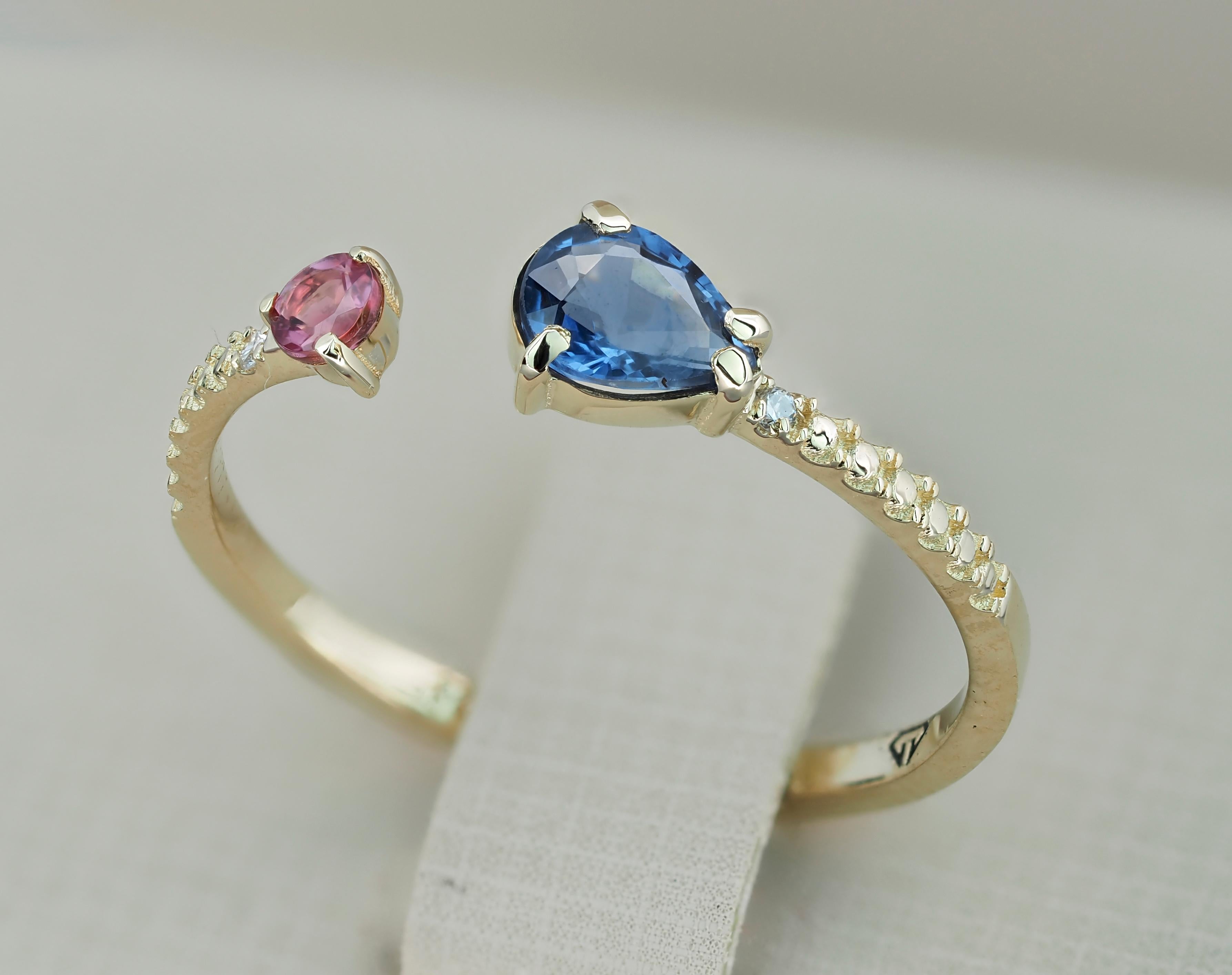 Blue sapphire 14k gold ring.  For Sale 2