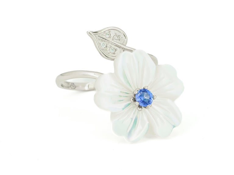 For Sale:  Blue Sapphire 14k Gold Ring with Carved Mother of Pearl Flower 16