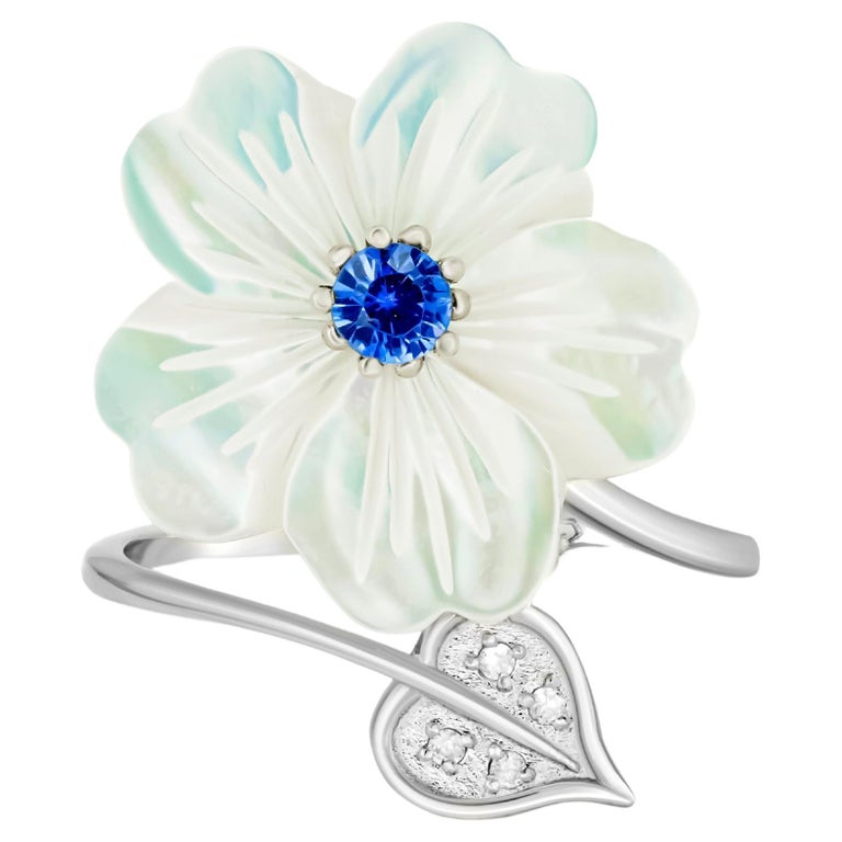 For Sale:  Blue Sapphire 14k Gold Ring with Carved Mother of Pearl Flower