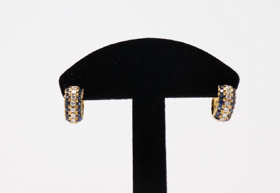 1.50 Carat Blue Sapphire and 0.60 Carat Diamonds Yellow Gold Hoop Earrings For Sale 2