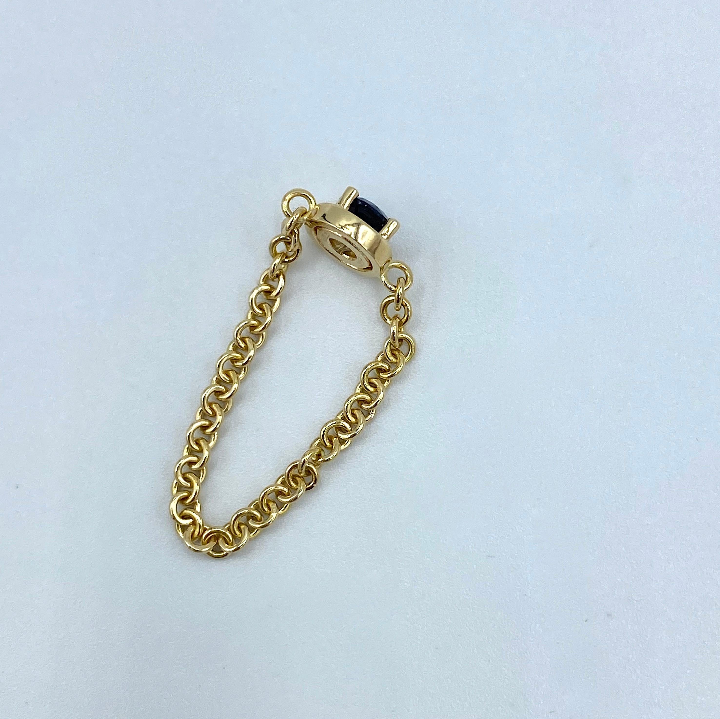 Artisan 18 Karat Yellow Gold Chain Italian Blue Sapphire Ring by Petronilla For Sale