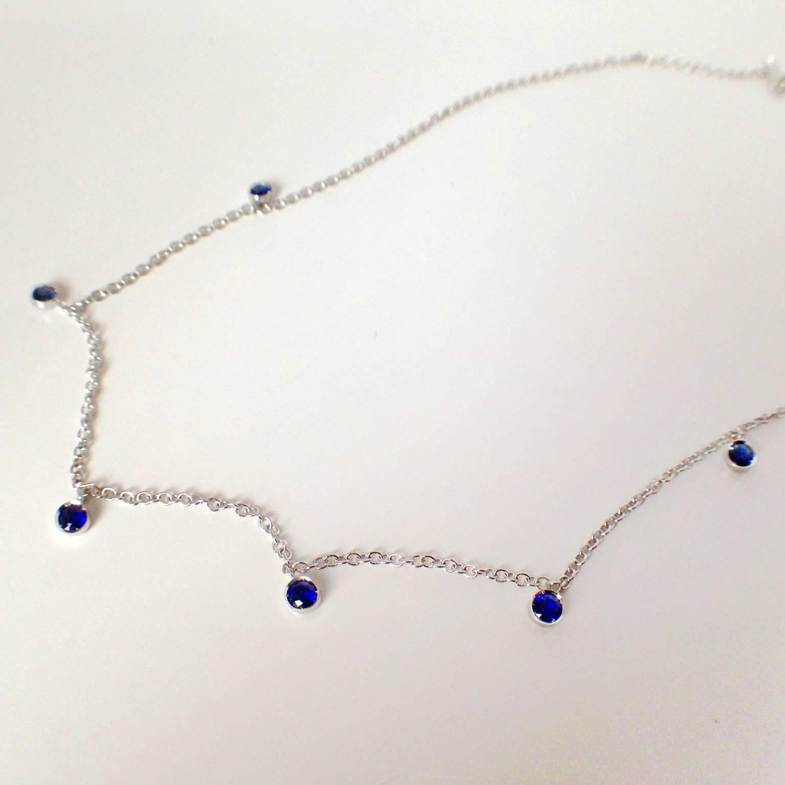 Petronilla Blue Sapphire 18 Karat White Gold Necklace Made in Italy In New Condition In Bussolengo, Verona