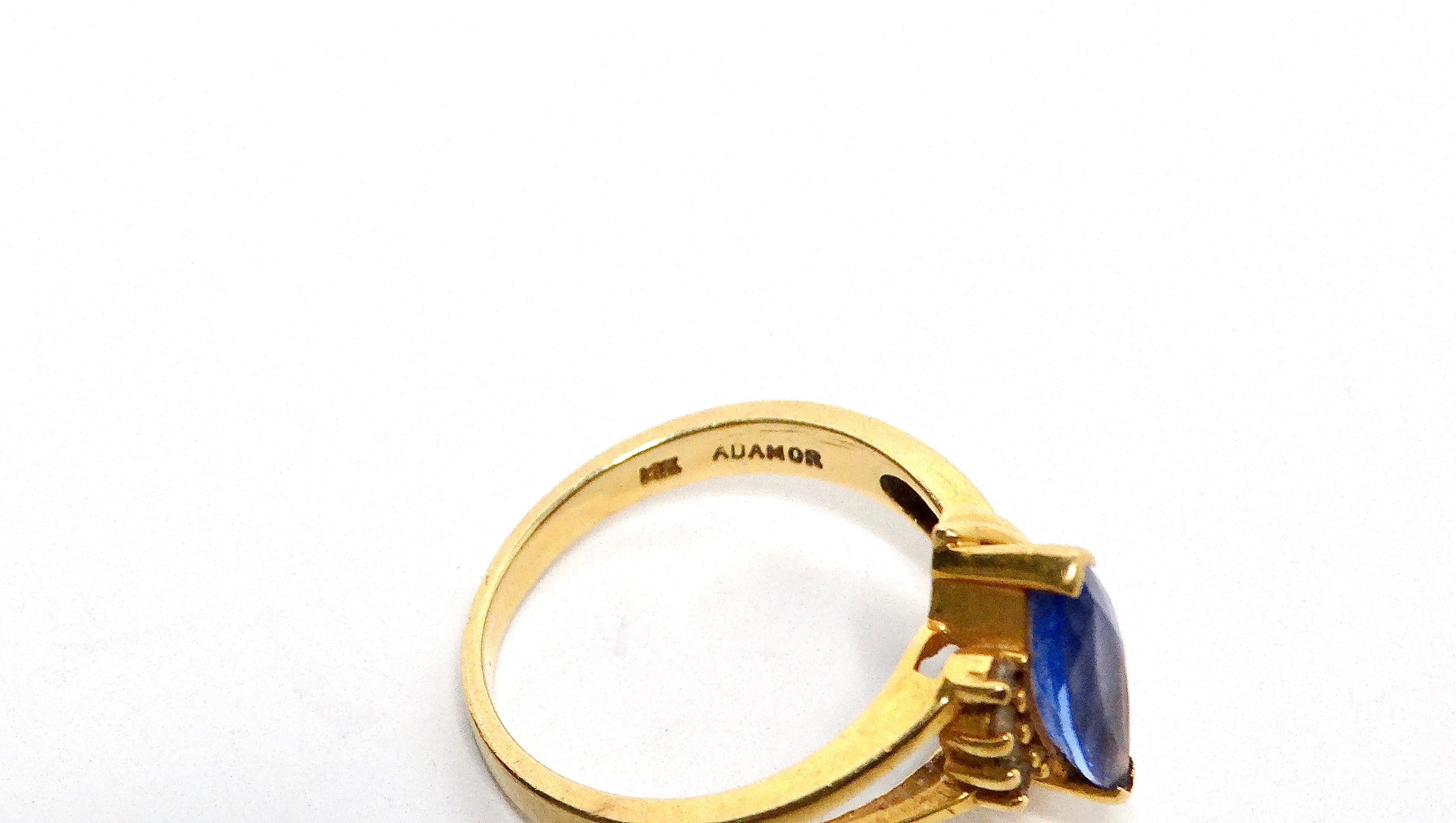 Blue Sapphire & 4 Diamond Vintage 14k Gold Ring For Sale 3